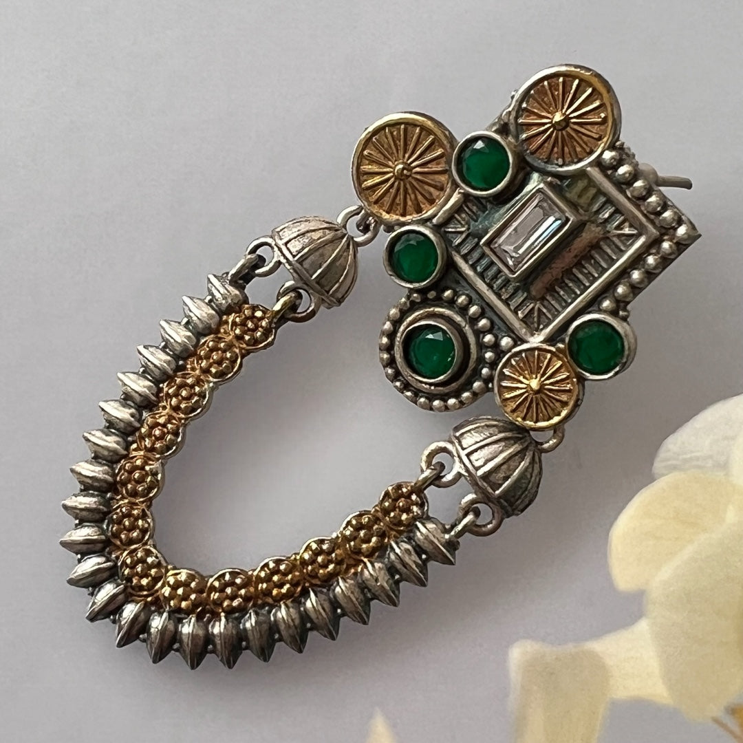 KAMINI SILVER LOOK ALIKE DUAL TONE SEMI-HANDMADE EARRING ER226