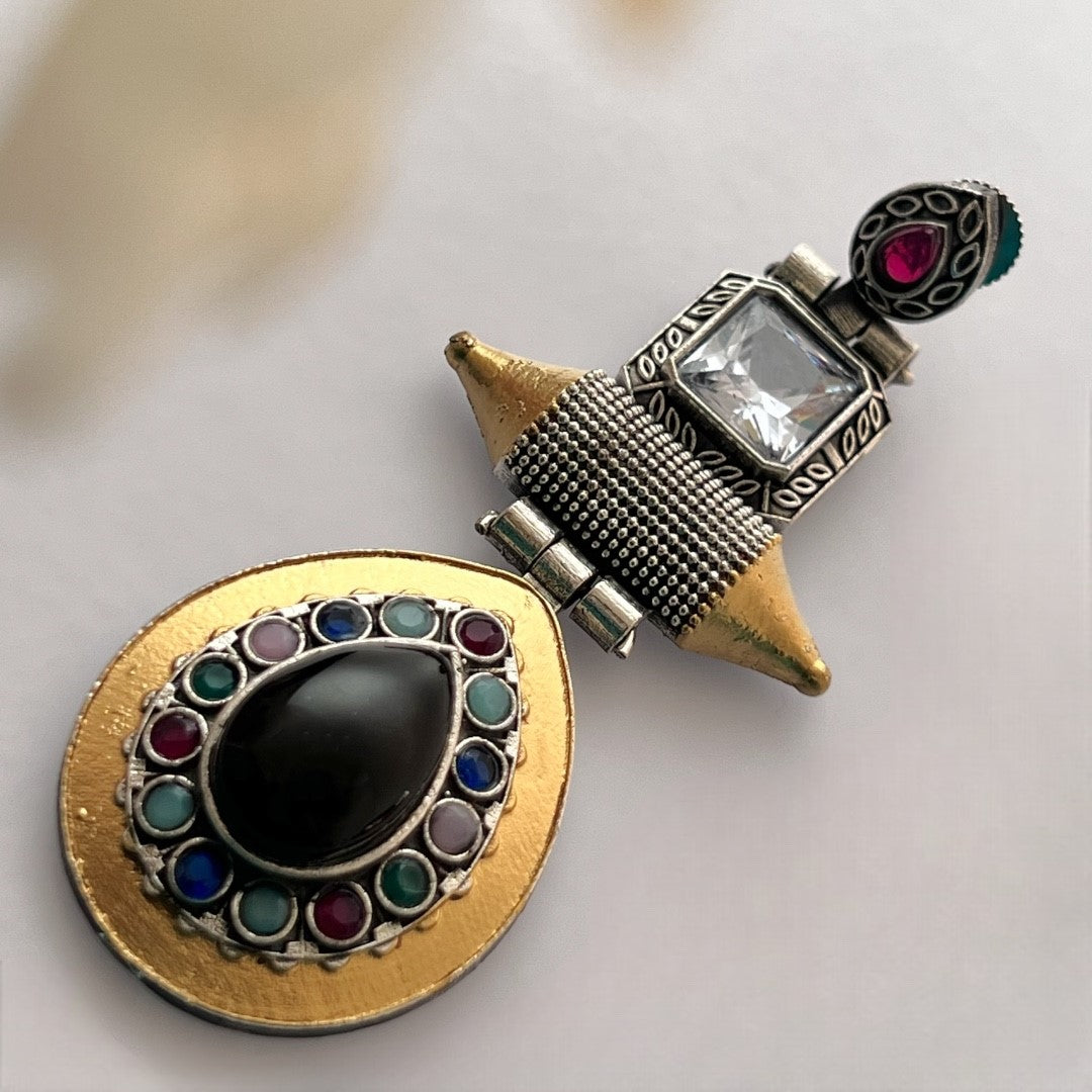 KATE SILVER LOOK ALIKE DUAL TONE SEMI-HANDMADE VICTORIAN EARRING ER225