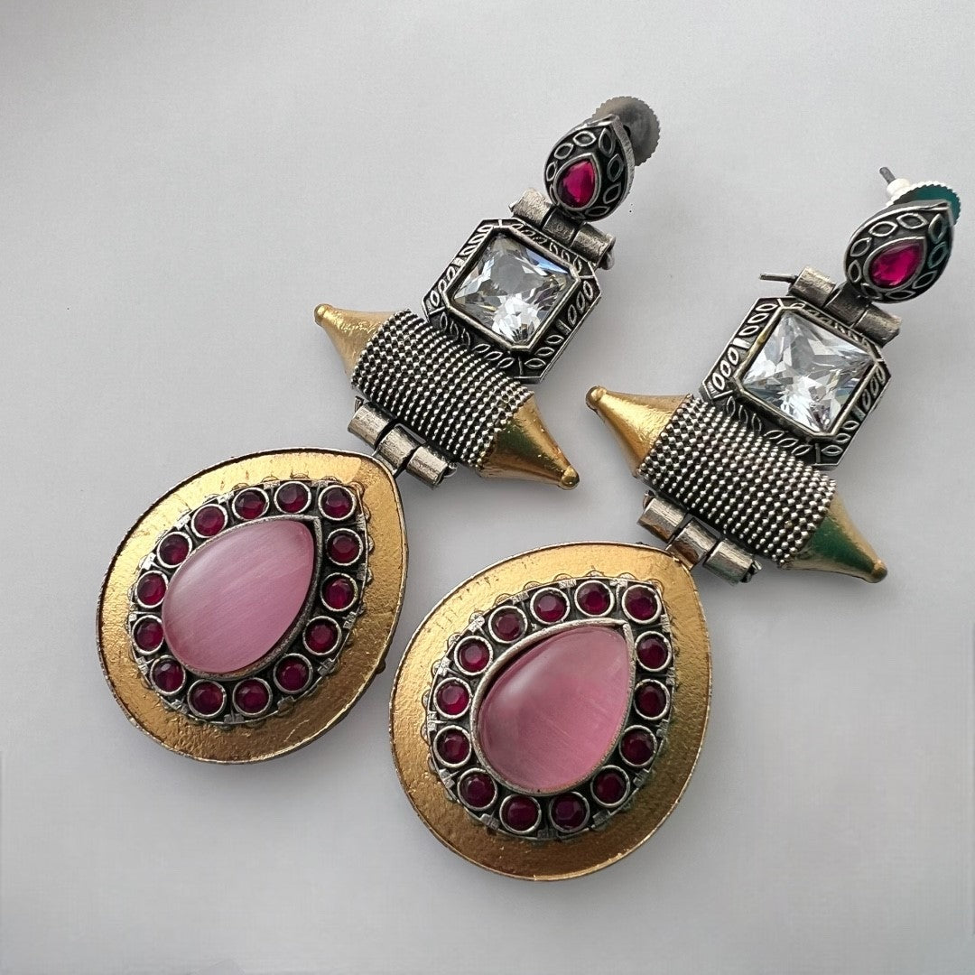 KATE SILVER LOOK ALIKE DUAL TONE SEMI-HANDMADE VICTORIAN EARRING ER225