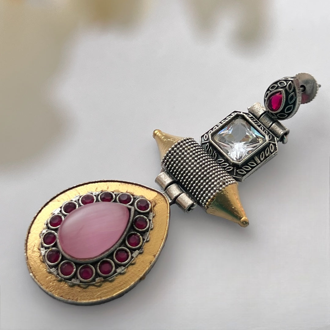 KATE SILVER LOOK ALIKE DUAL TONE SEMI-HANDMADE VICTORIAN EARRING ER225