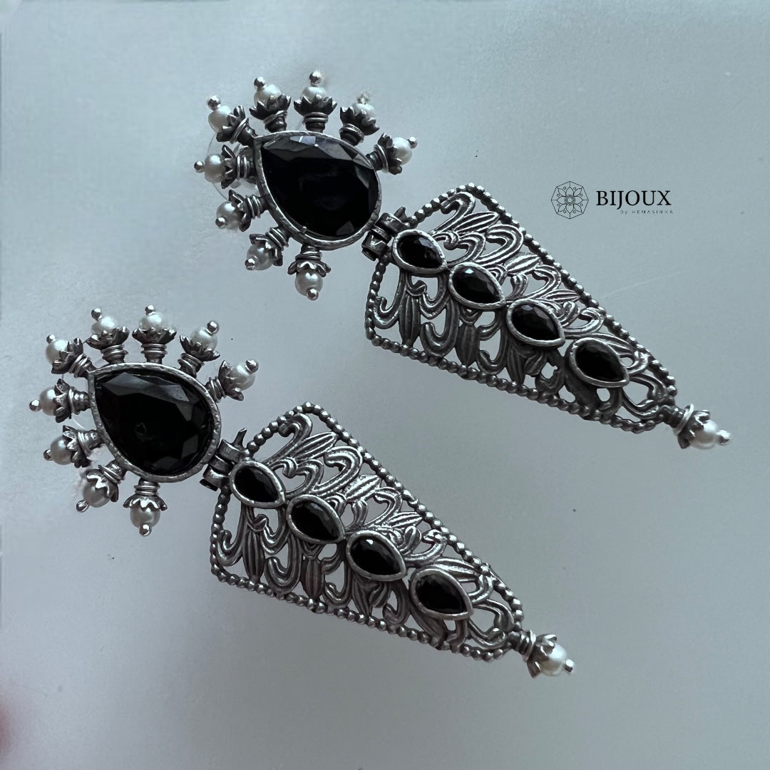 SIRAN SILVER LOOK ALIKE SEMI-HANDMADE EARRINGS ER229