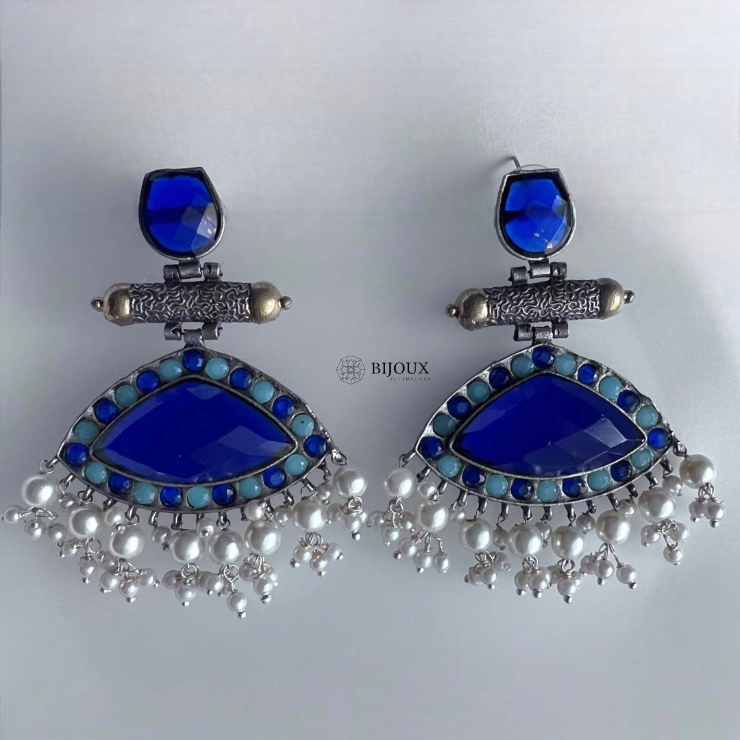 DOLLY SILVER LOOK ALIKE SEMI-HANDMADE EARRINGS ER227