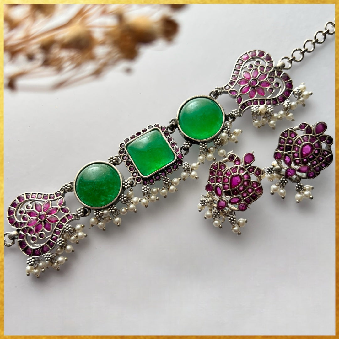 STELLA BIJOUX PREMIUM AND EXCLUSIVE SEMI HANDMADE CHOKER WITH EARRINGS CH125