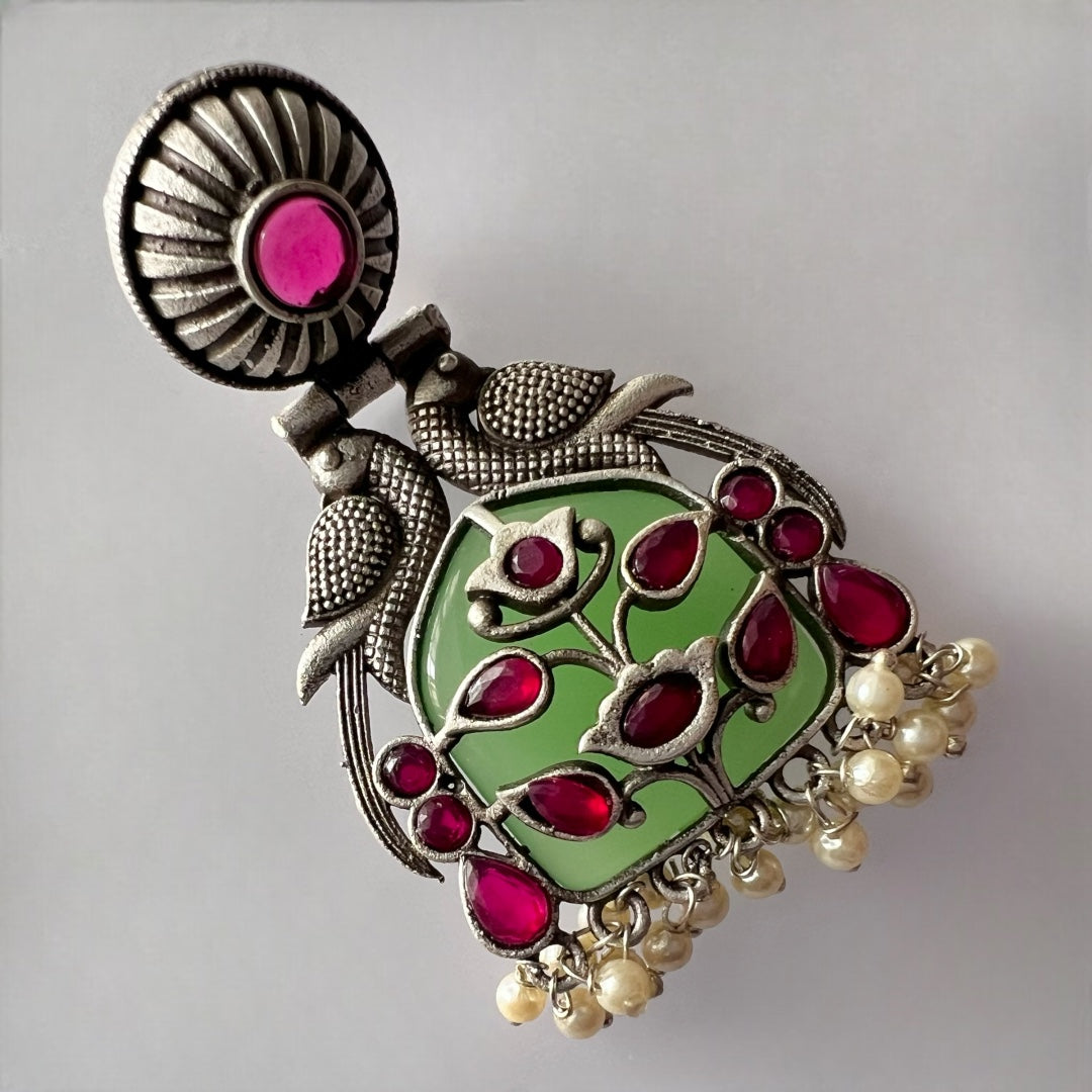 TIARA SILVER LOOK ALIKE SEMI HANDMADE EARRINGS ER583