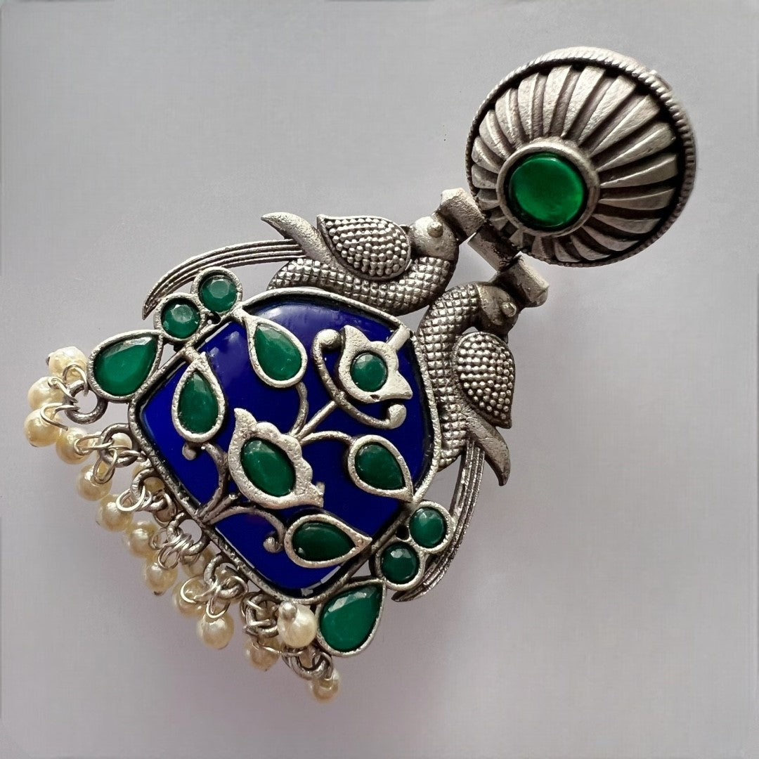 TIARA SILVER LOOK ALIKE SEMI HANDMADE EARRINGS ER583