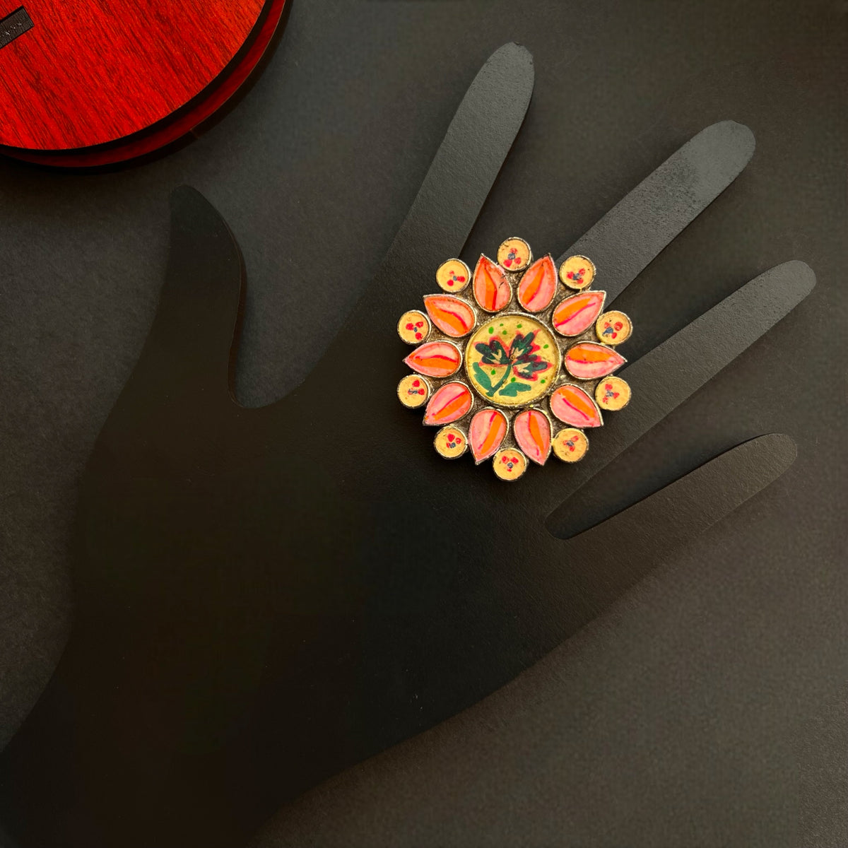 CHAITHRA SILVER LOOK ALIKE FINGER RING R4