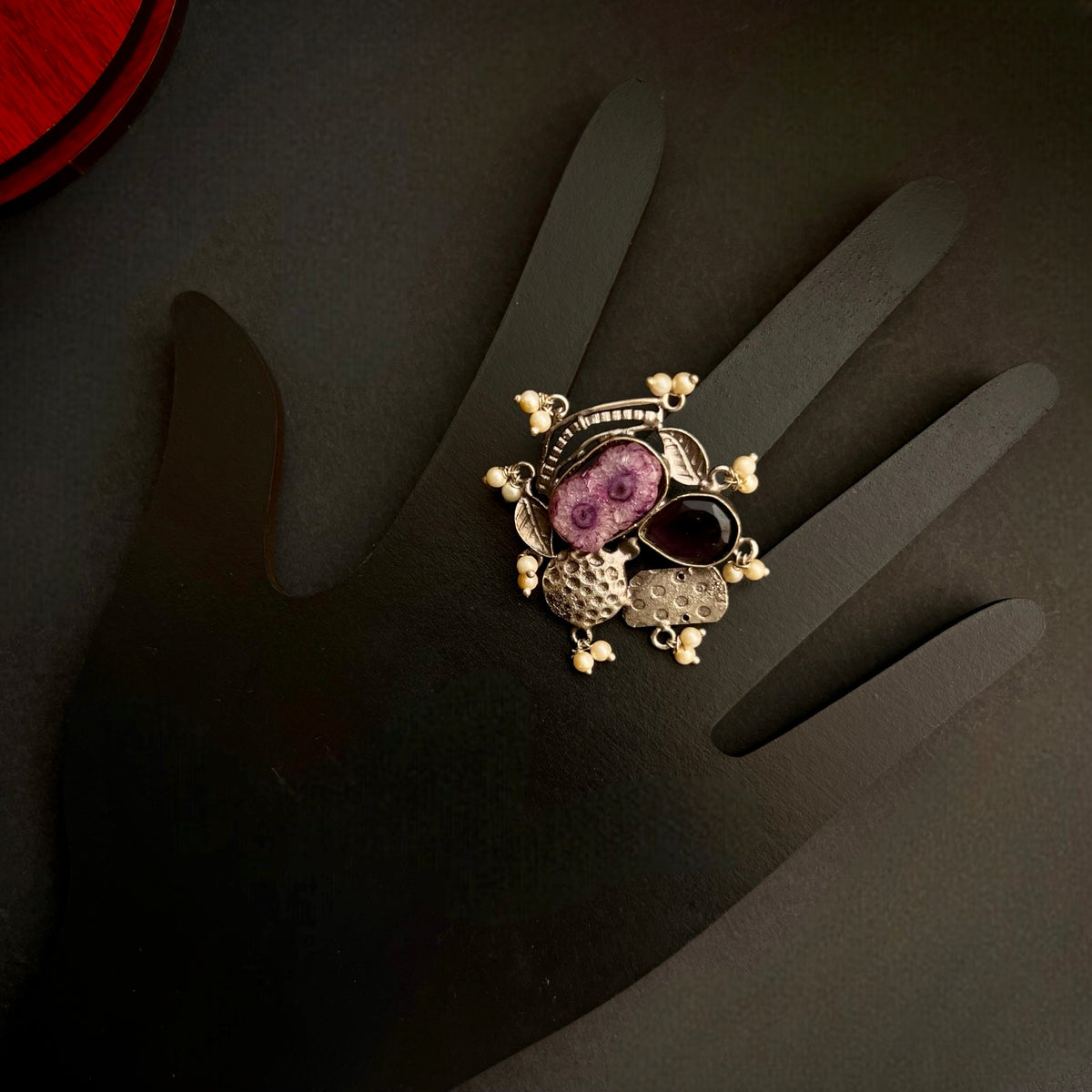 HARIKA SILVER LOOK ALIKE FINGER RING R5