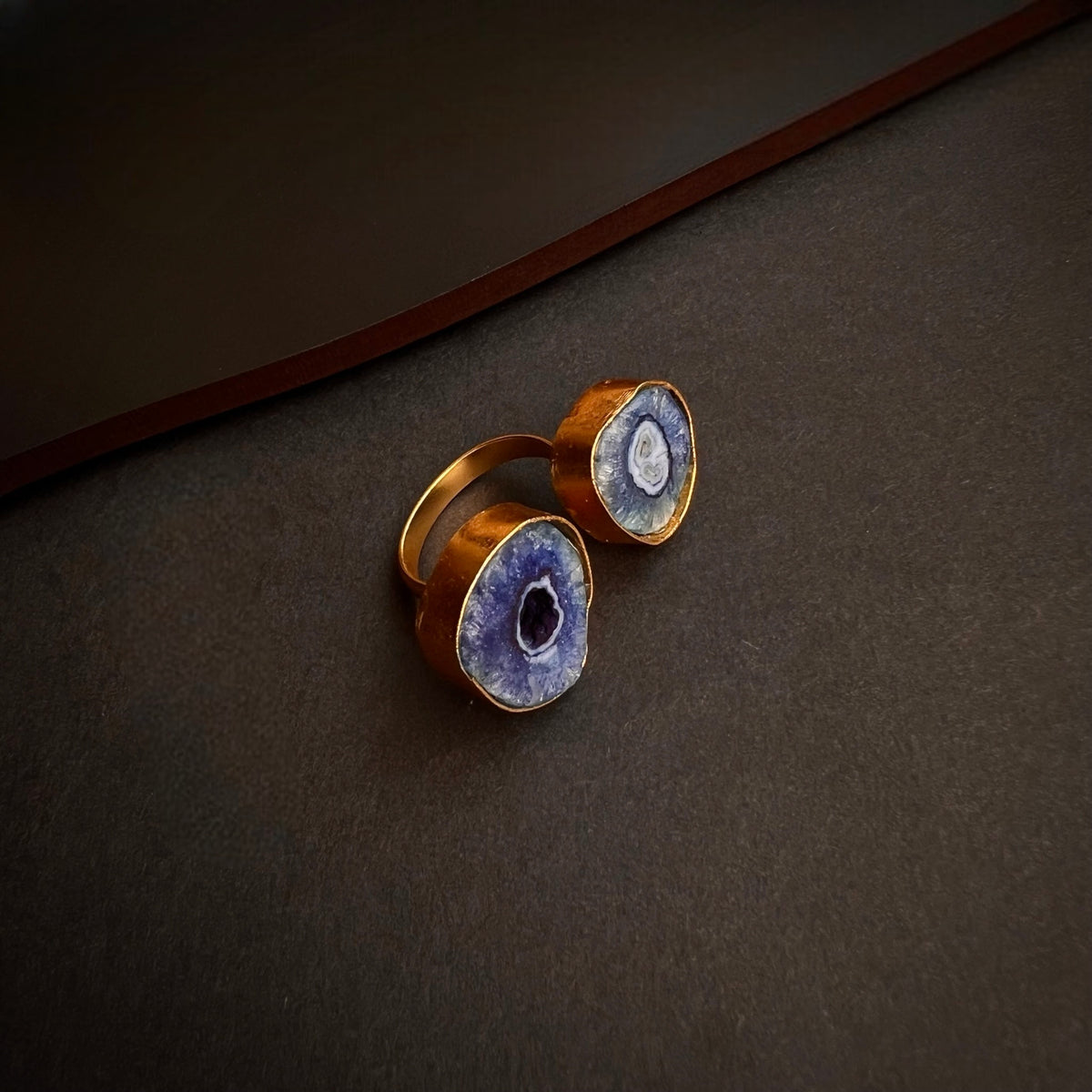 FURILA AGATE GOLD TONED RING R10