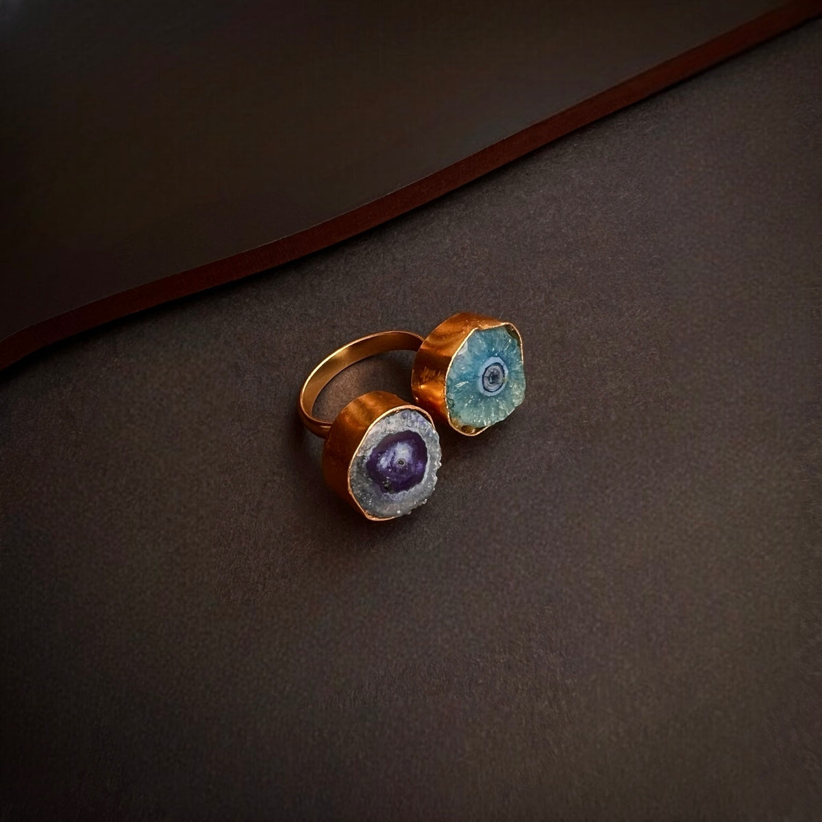 FURILA AGATE GOLD TONED RING R10
