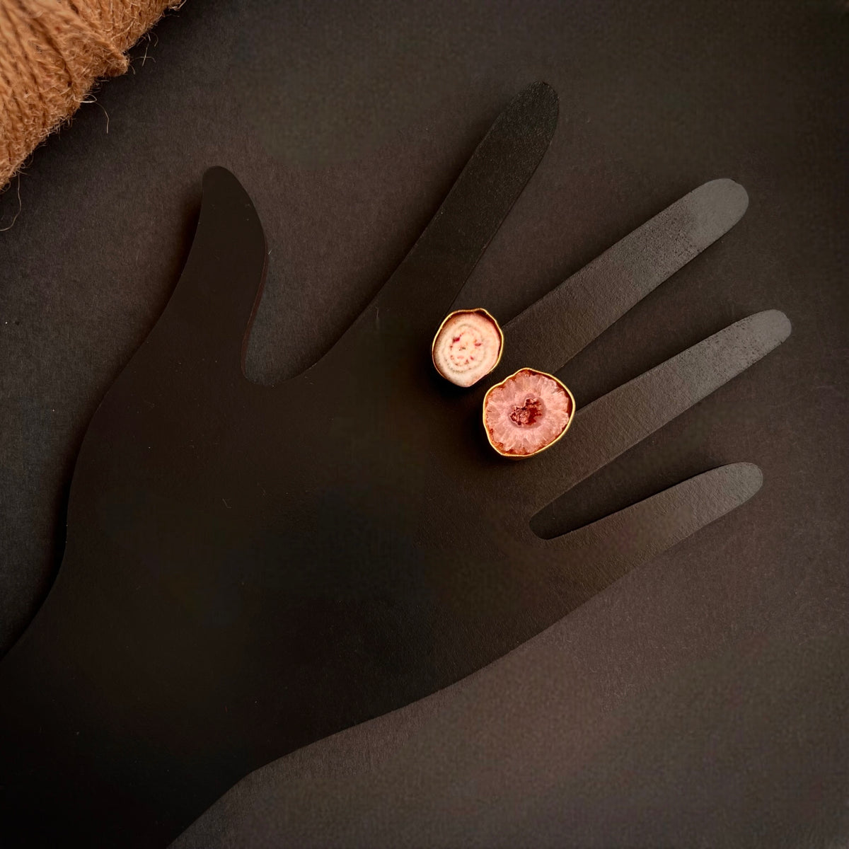 FURILA AGATE GOLD TONED RING R10