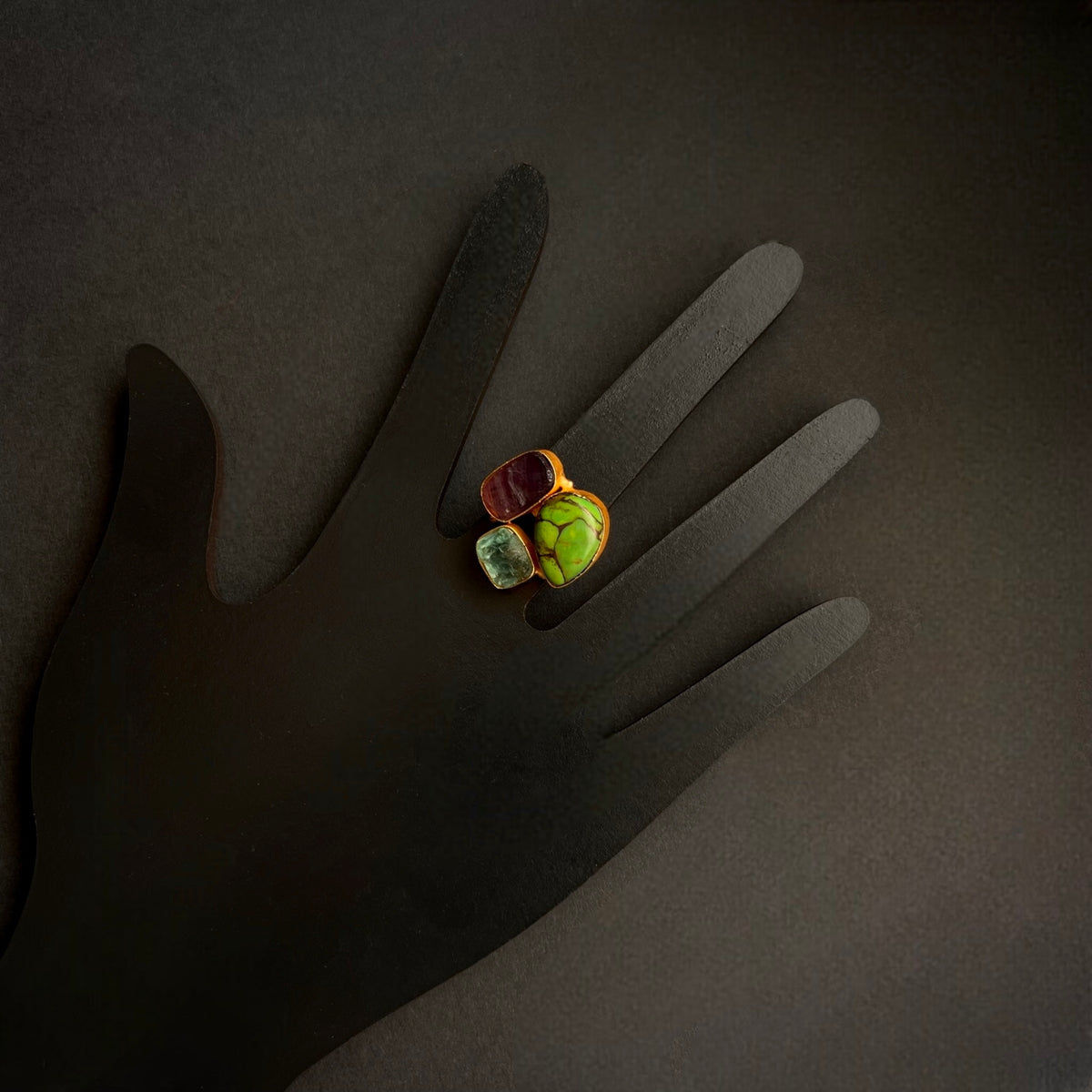 PREETHINA RAW STONE GOLD TONED RING R11