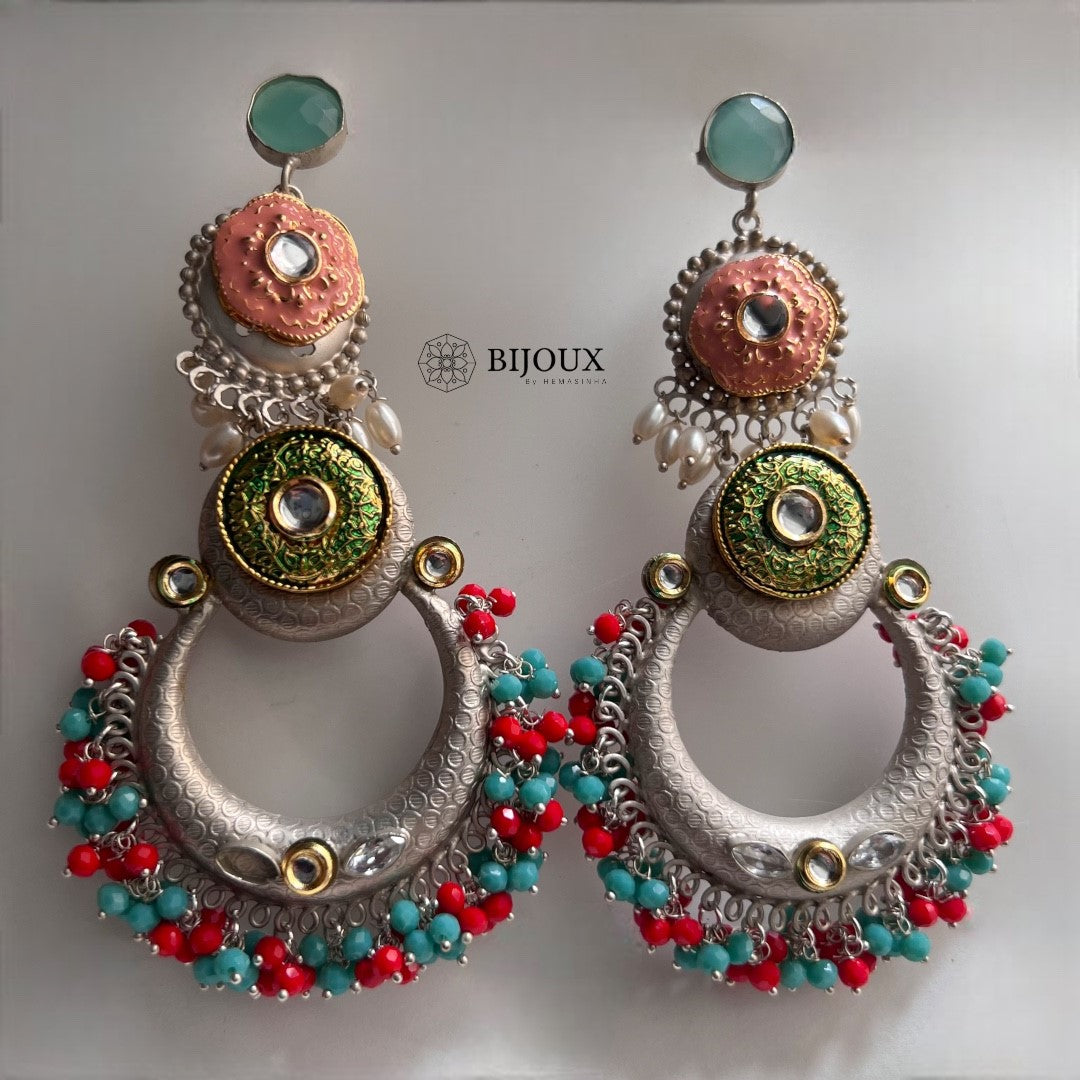 NILA SILVER LOOK ALIKE PREMIUM POLISH LAC AND KUNDAN HANDMADE EARRING ER233