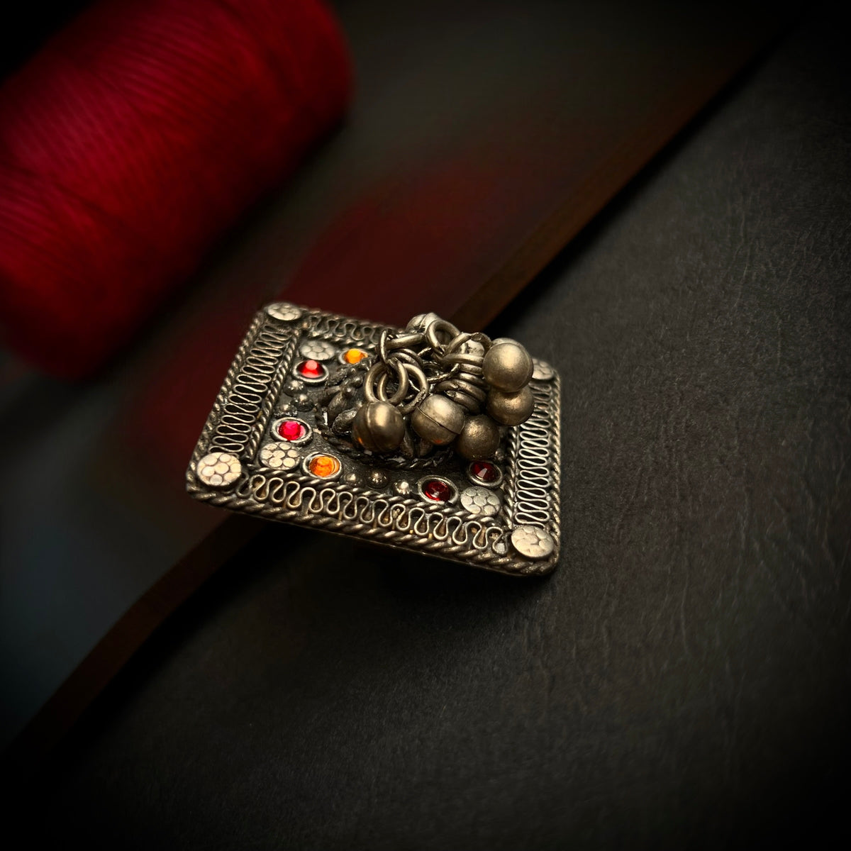 FIERY AFGHANI FINGER RING R49