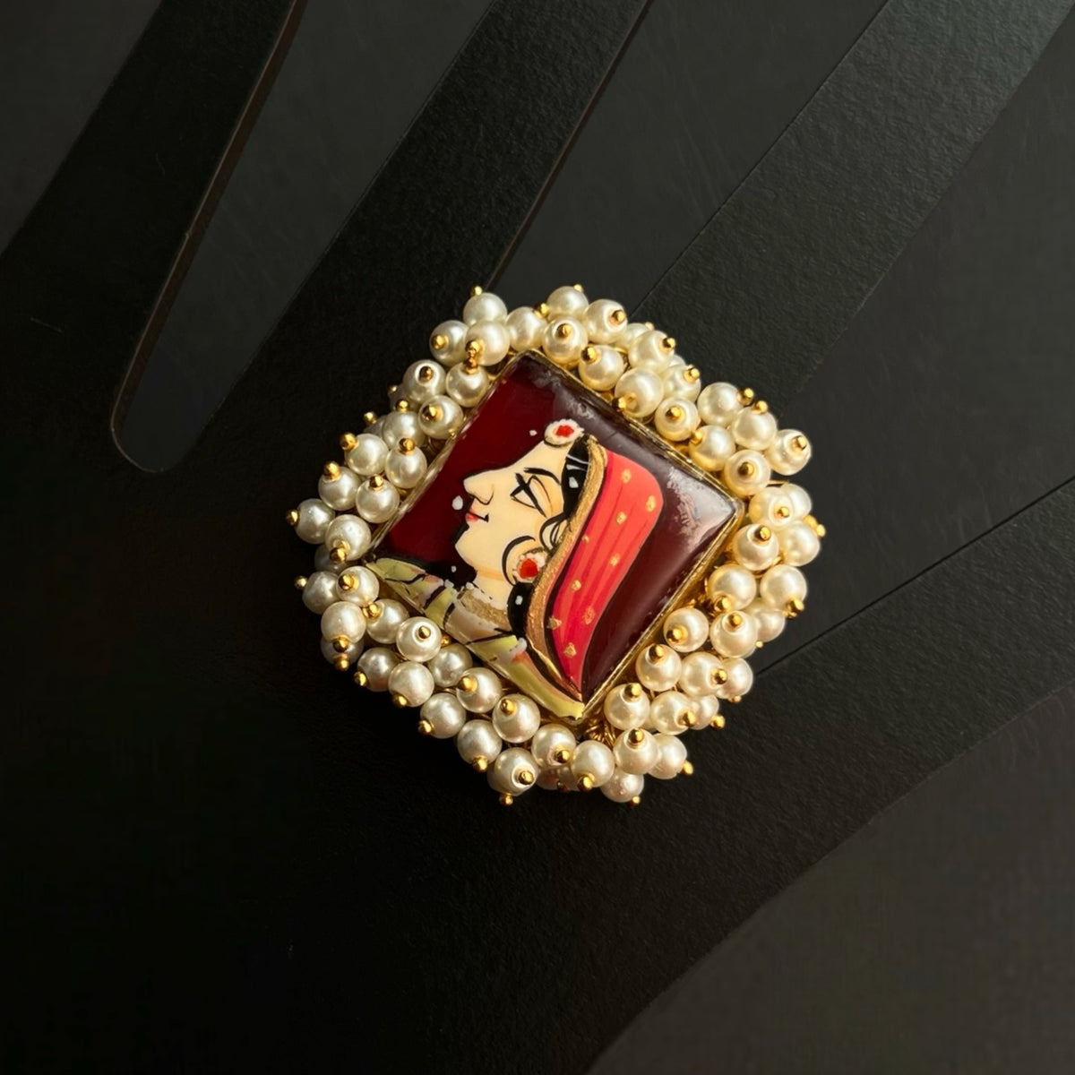 MUMTA GOLD TONED PREMIUM HANDMADE RING R36