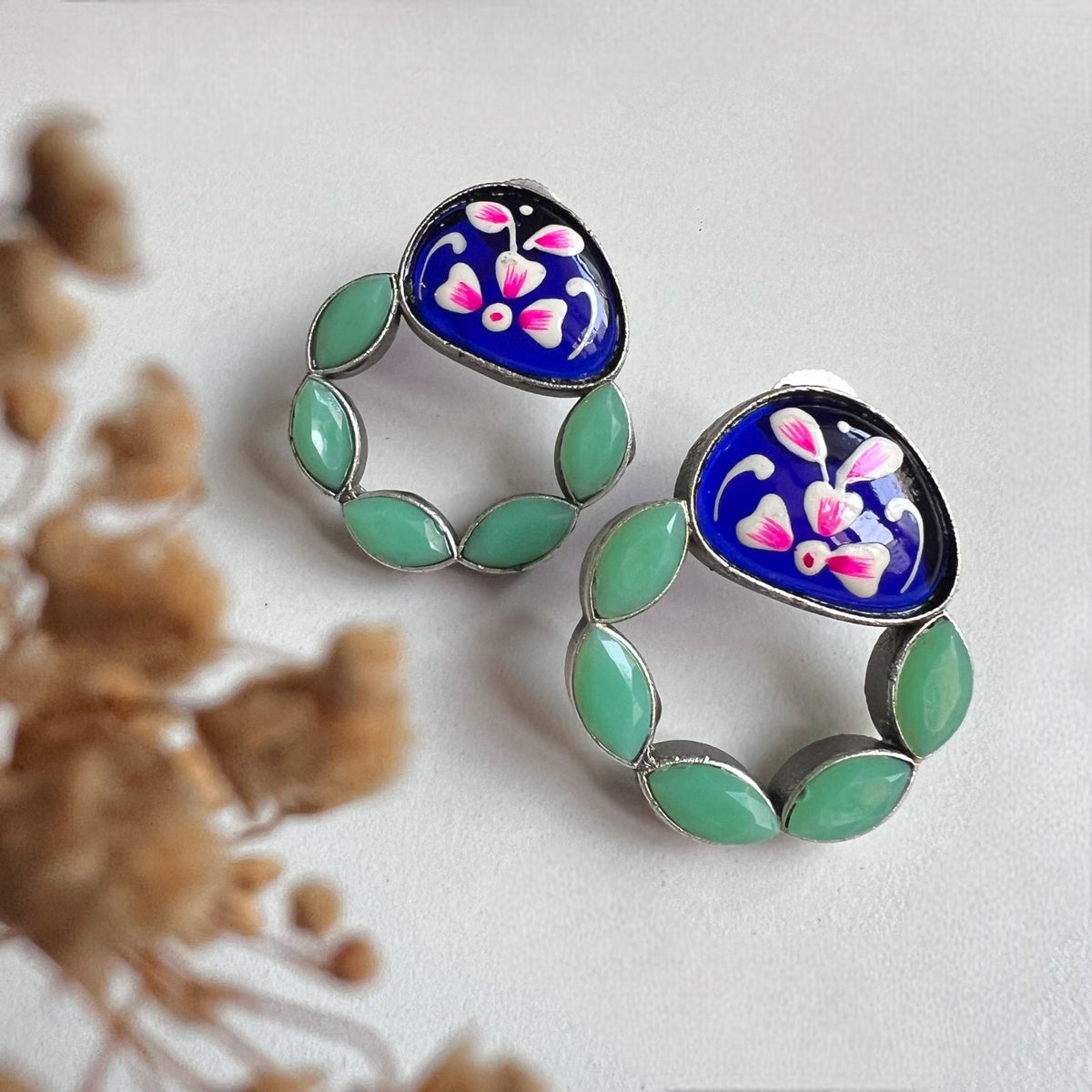 SHIVANI SILVER LOOK ALIKE HANDPAINTED STUD WITH STONES ER579