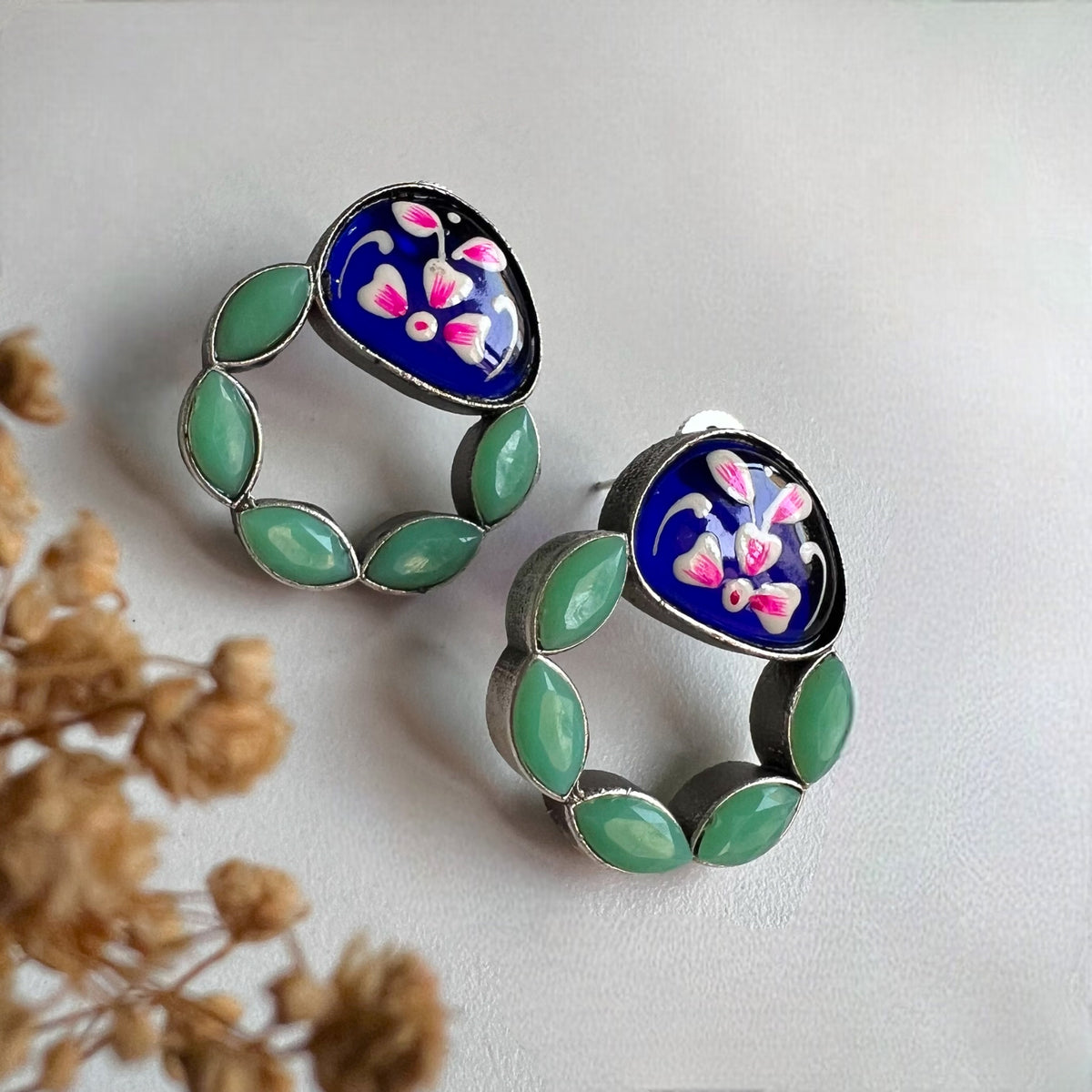 SHIVANI SILVER LOOK ALIKE HANDPAINTED STUD WITH STONES ER579