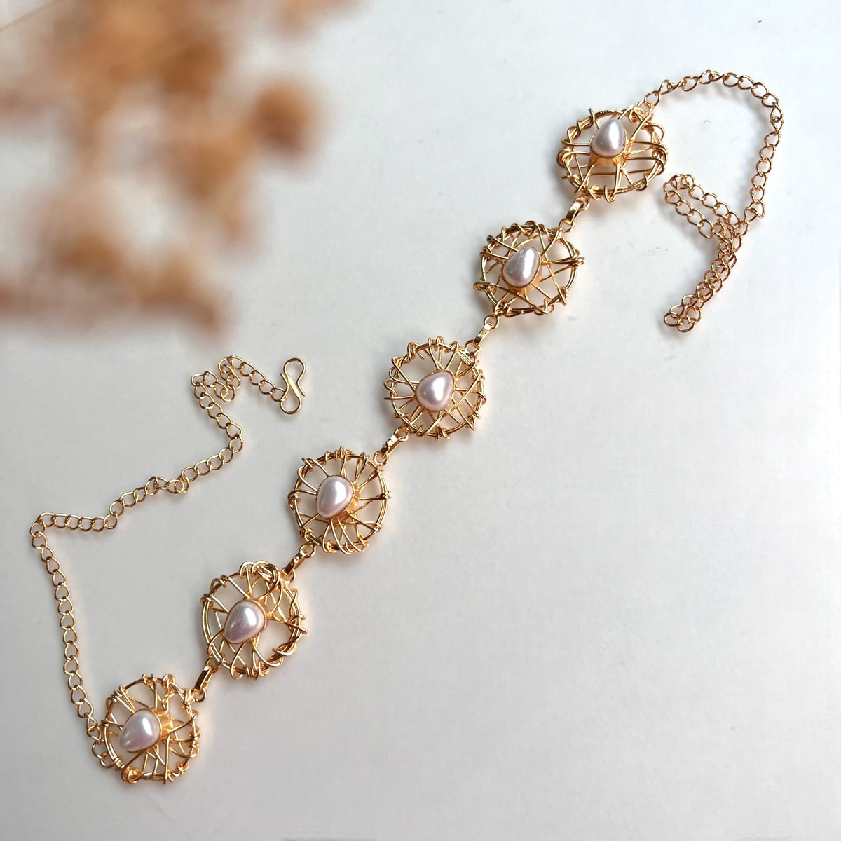 BORAM BIJOUX PREMIUM AND EXCLUSIVE SEMI HANDMADE CHOKER WITH EARRINGS CH422