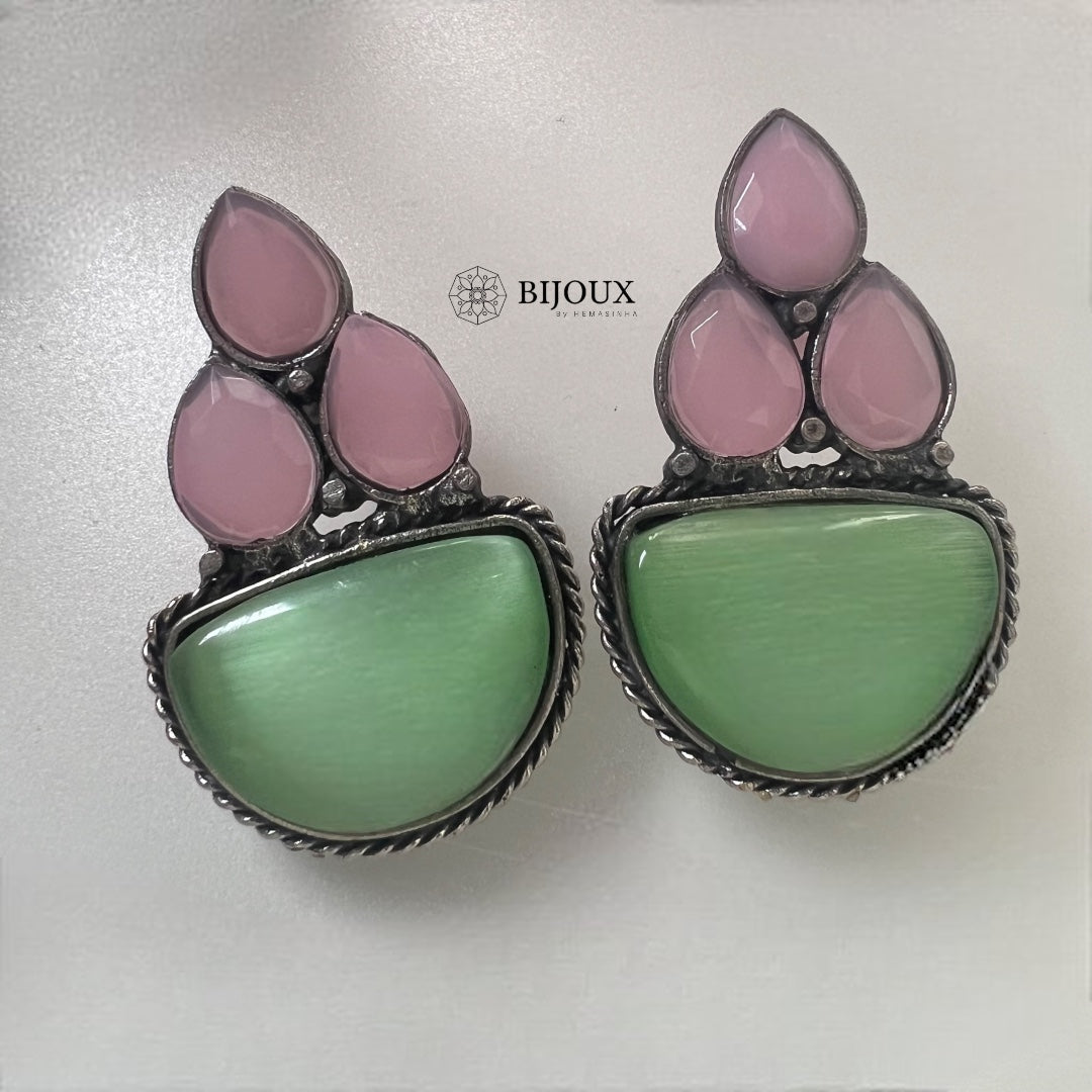 REMINA SILVER LOOK ALIKE SEMI HANDMADE VICTORIAN EARRING ER363