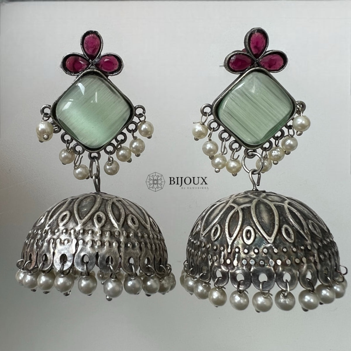 CUBY PIE SILVER LOOK ALIKE  HANDMADE JHUMKA ER245