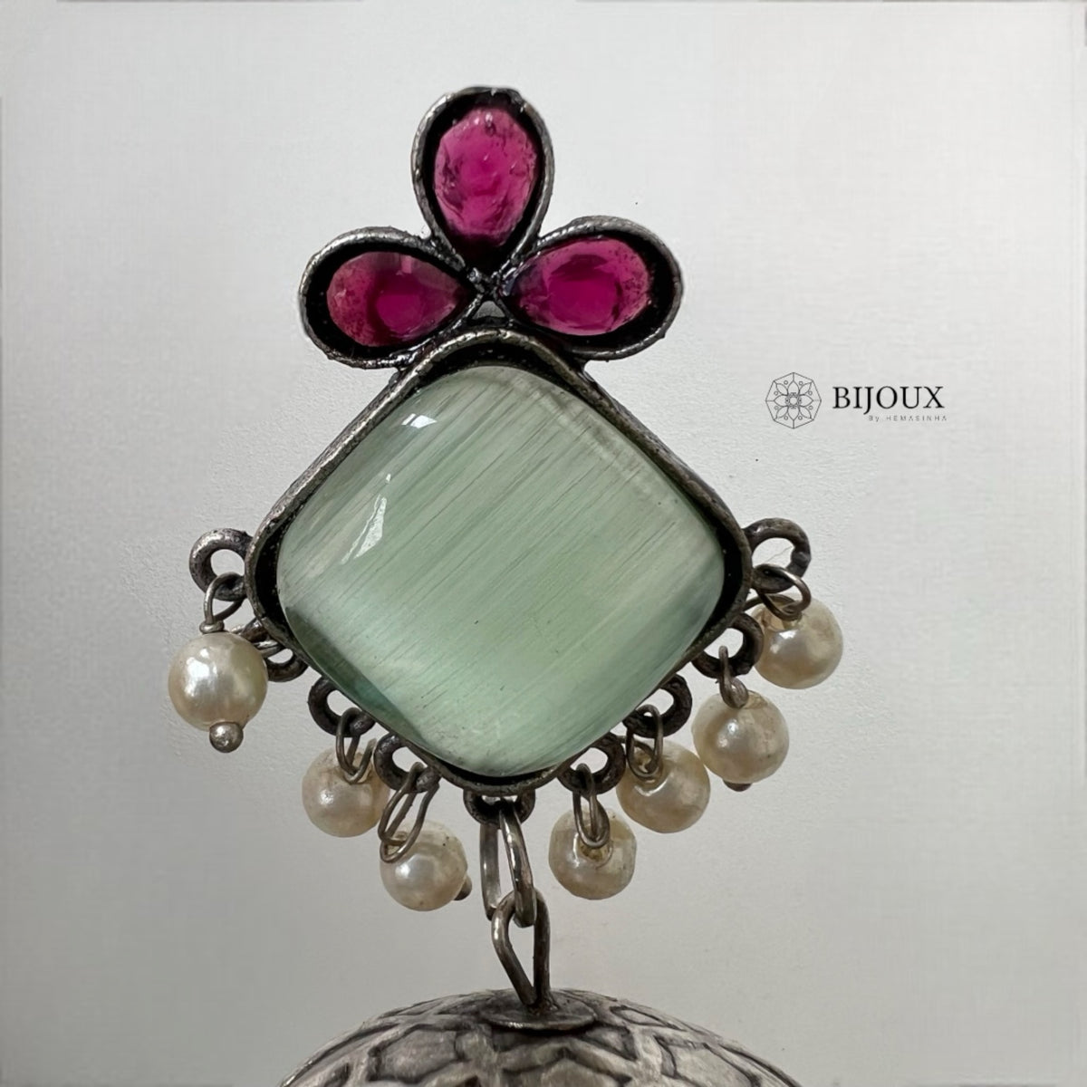 CUBY PIE SILVER LOOK ALIKE  HANDMADE JHUMKA ER245