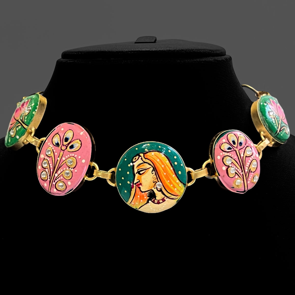 YADASH HANDMADE AND HAND PAINTED CHOKER/NECKPIECE-CH425