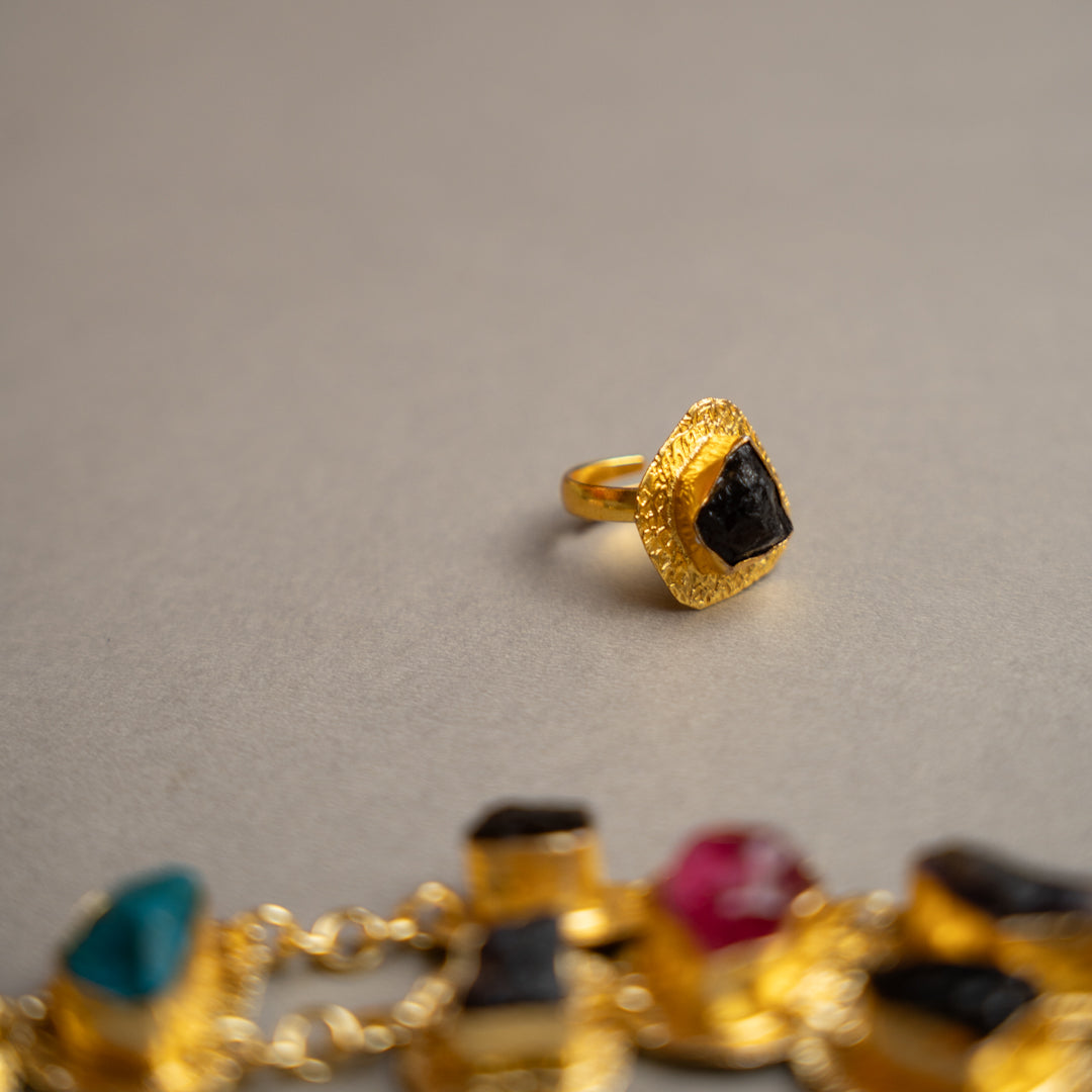 THAMIZHACHI BIJOUX EXCLUSIVE AND PREMIUM RAW STONES AND MOP HANDMADE GOLD TONED NECKPIECE/NECKLACE, BRACELET CUFF, RING WITH EARRING SET NL145