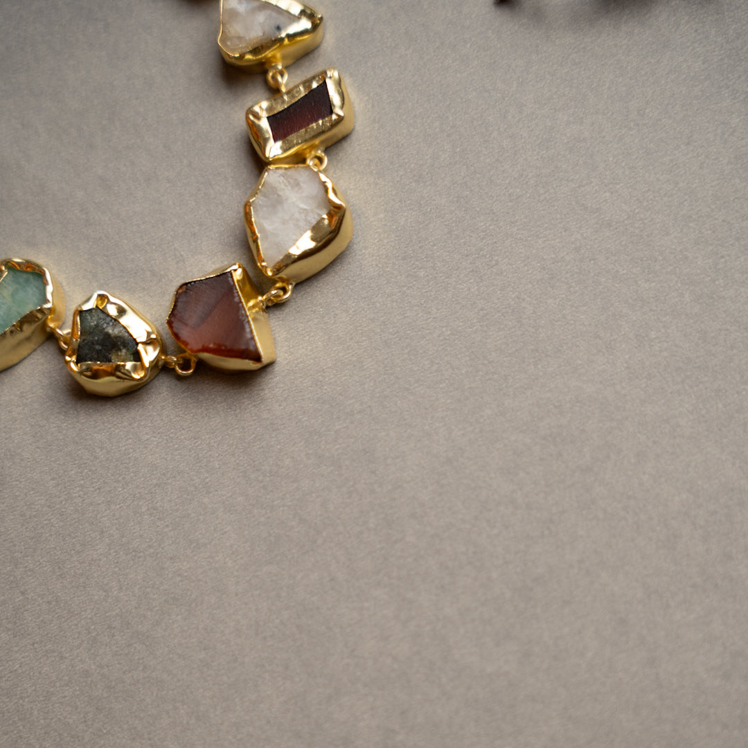 BOWIE PREMIUM 18K PLATED HANDMADE ANTIQUE NECKPIECE/NECKLACE EARRINGS NL254