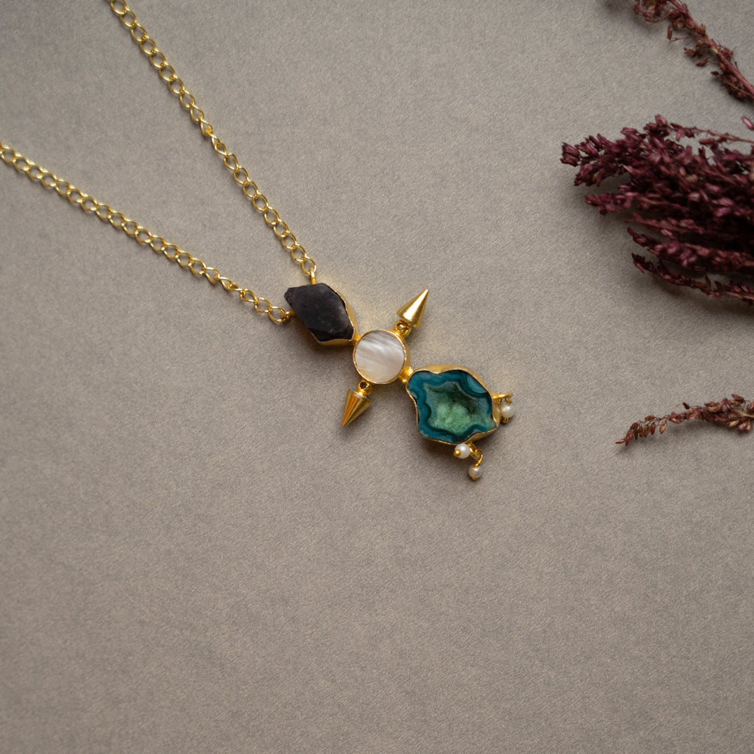 HARGAR PREMIUM 18K PLATED  HANDMADE PREMIUN NECKPIECE/NECKLACE NL255