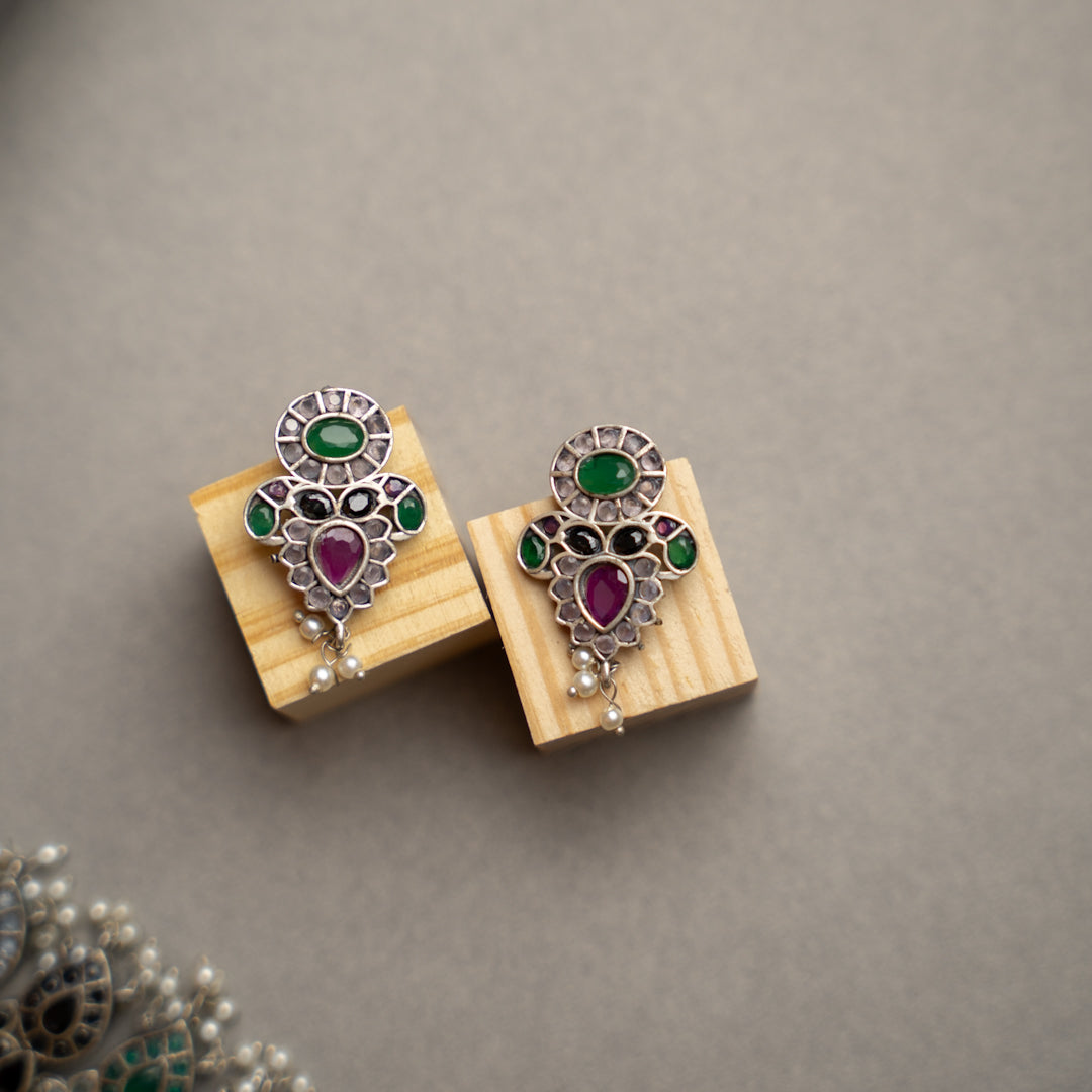 VARDHANA FAUX SILVER PREMIUM SEMI HANDMADE NECKLACE WITH EARRINGS NL127