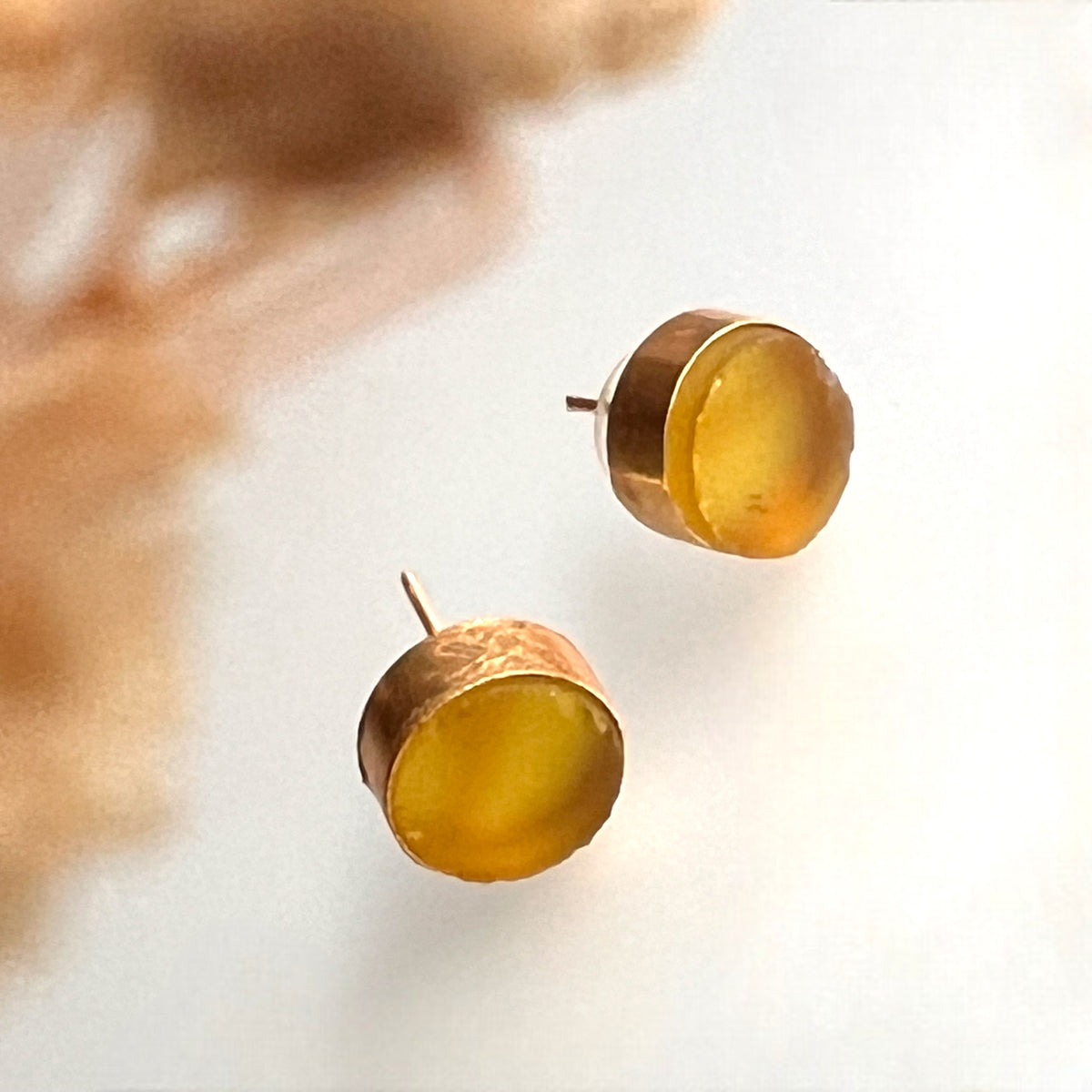 AZARI BIJOUX RAW STONE GOLD TONED HANDMADE CHOKER WITH EARRINGS CH427