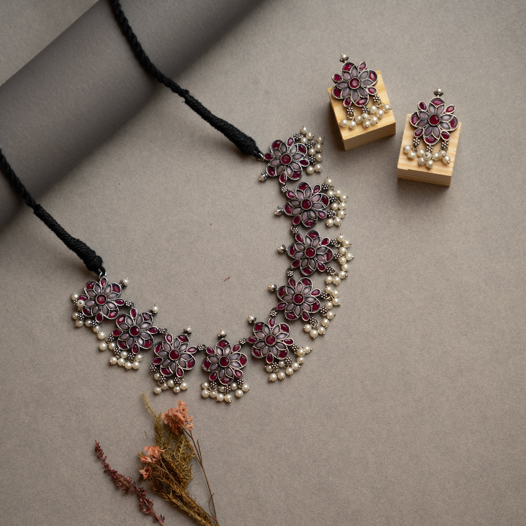 ATHENA BIJOUX PREMIUM SEMI HANDMADE ANTIQUE FAUX SILVER NECKPIECE/NECKLACE EARRINGS NL217