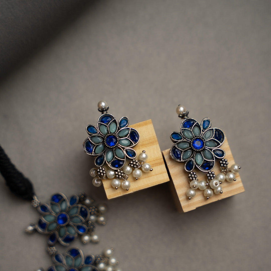 ATHENA BIJOUX PREMIUM SEMI HANDMADE ANTIQUE FAUX SILVER NECKPIECE/NECKLACE EARRINGS NL217