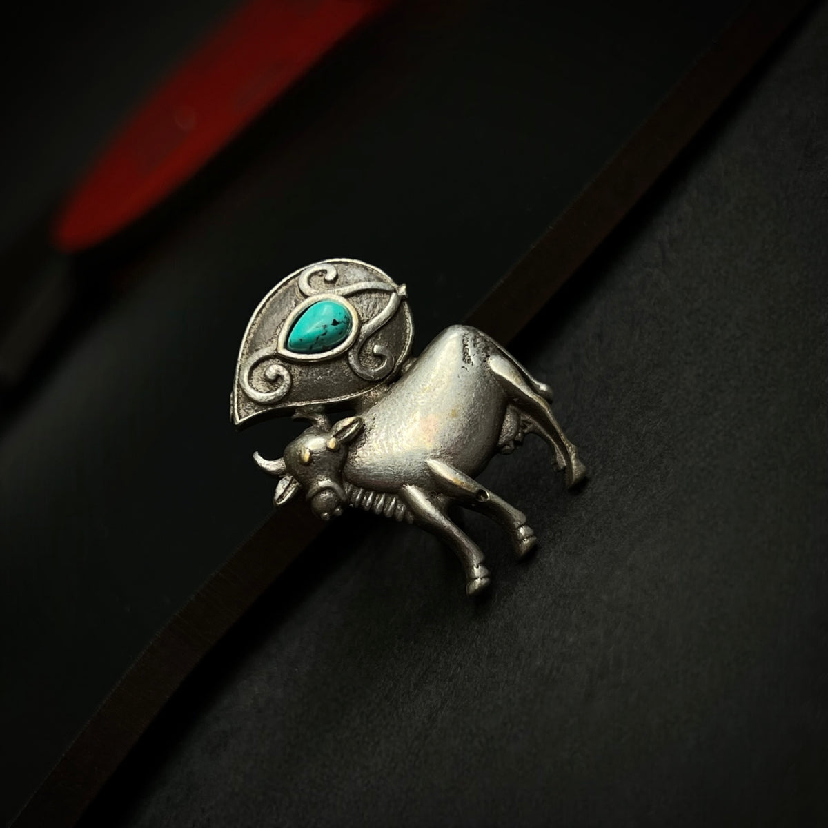 KO MATHA TEMPLE SILVER LOOK ALIKE FINGER RING R84