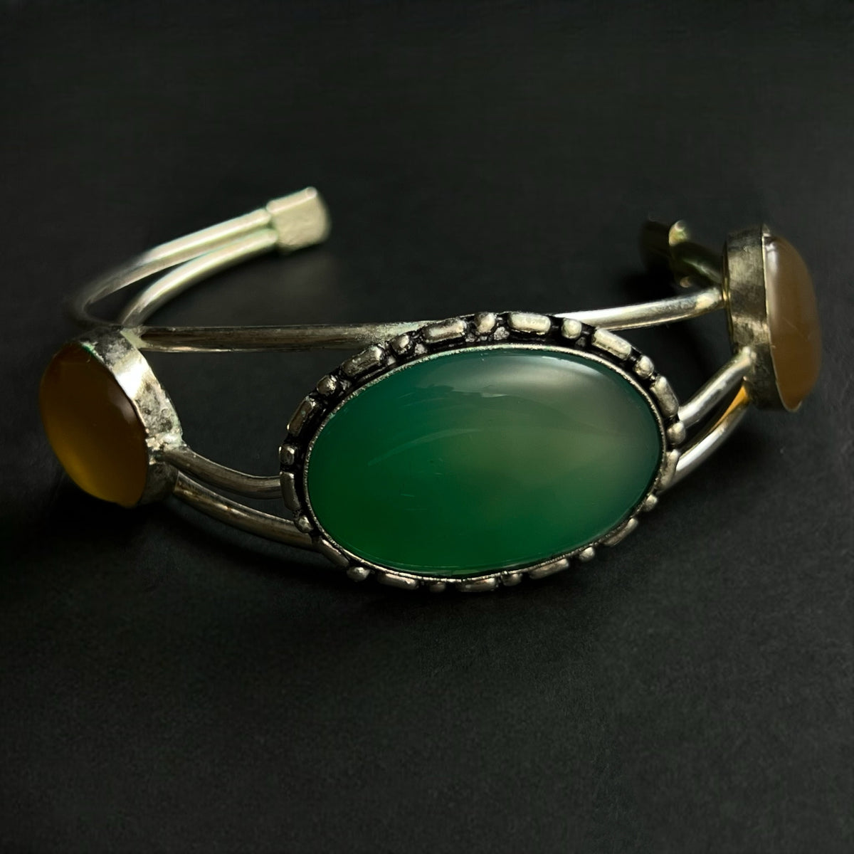 LOLITA ANTIQUE HAND CUFFS/BRACELET/BANGLES/KADAS  BR94