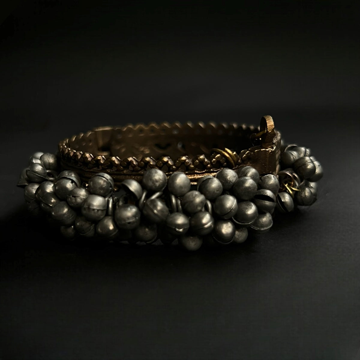 ELLA BLACK POLISH CLASSIC STNEHAND CAFFS BRACELETS BR83