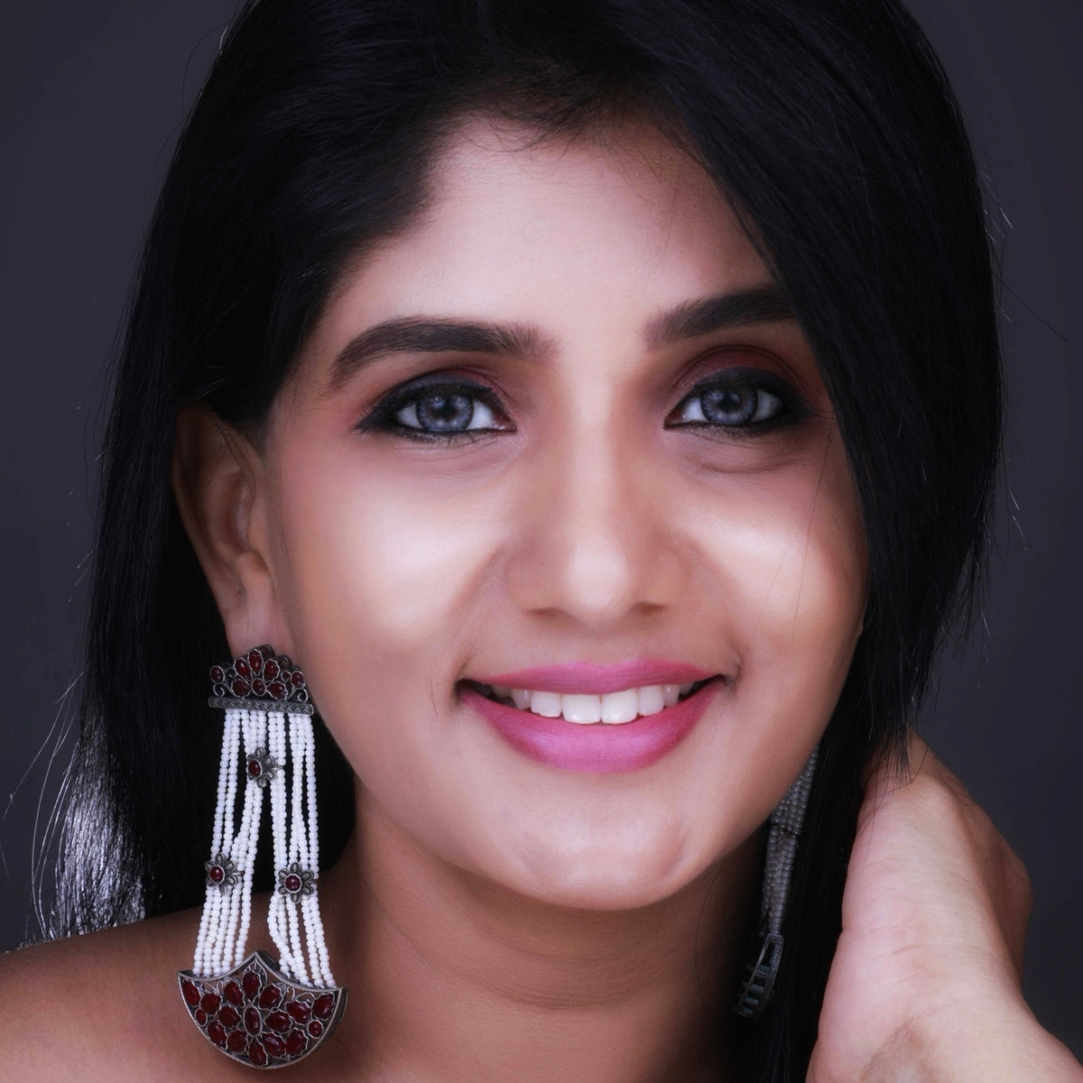 JODHA SILVER LOOK ALIKE SEMI-HANDMADE EARRINGS ER52