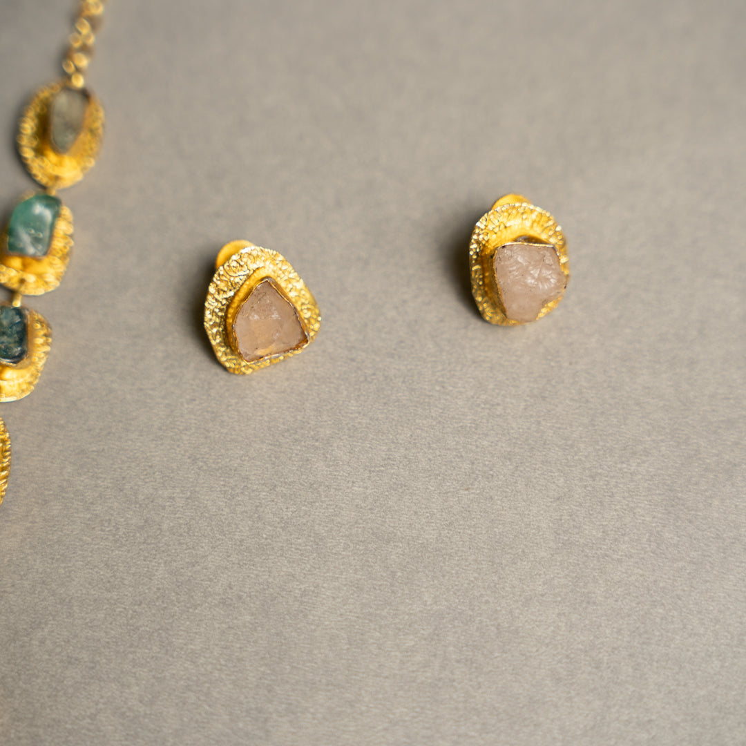 PETITE THAMIZHACHI BIJOUX EXCLUSIVE AND PREMIUM RAW STONES AND MOP HANDMADE GOLD TONED NECKPIECE/NECKLACE, BRACELET CUFF, RING WITH EARRING SET NL146