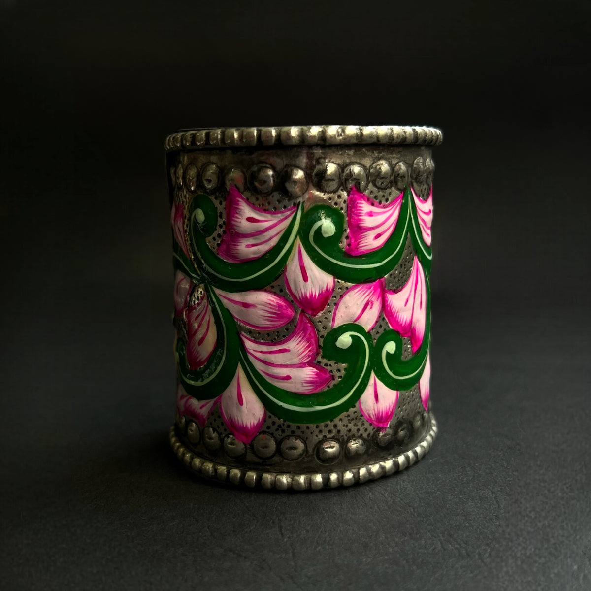 VISHAKA HAND HAMMERED AND HANDMADE HAND PAINTED ANTIQUE TONED CLASSIC HAND CUFF BR42