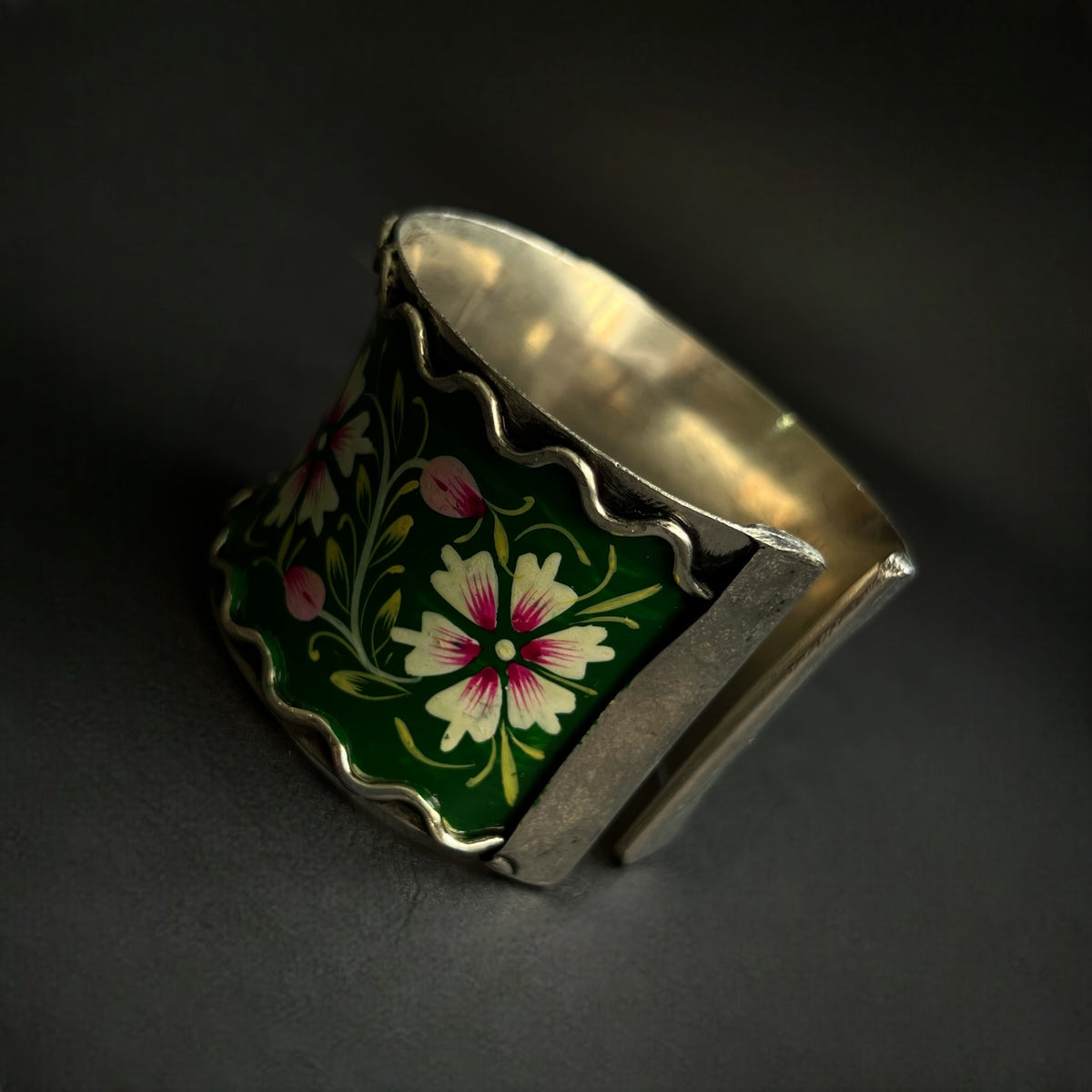 NITARA HAND HAMMERED AND HANDMADE HAND PAINTED ANTIQUE TONED CLASSIC HAND CUFF BR44