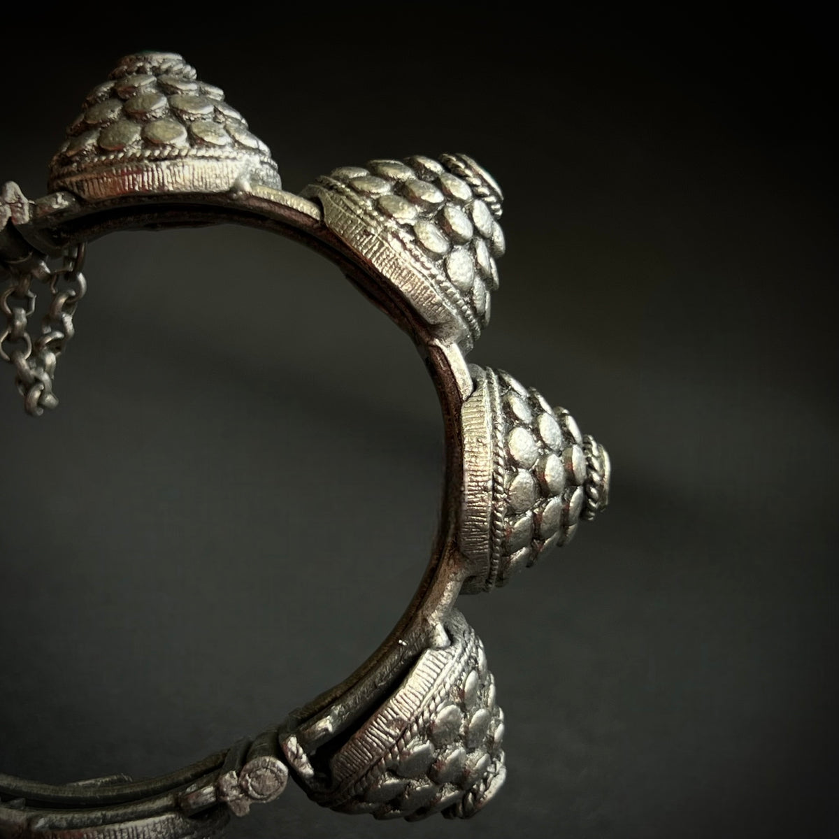 REETHA BLACK POLISH HAND CUFFS/BRACELET/BANGLES/KADAS 
 BR81