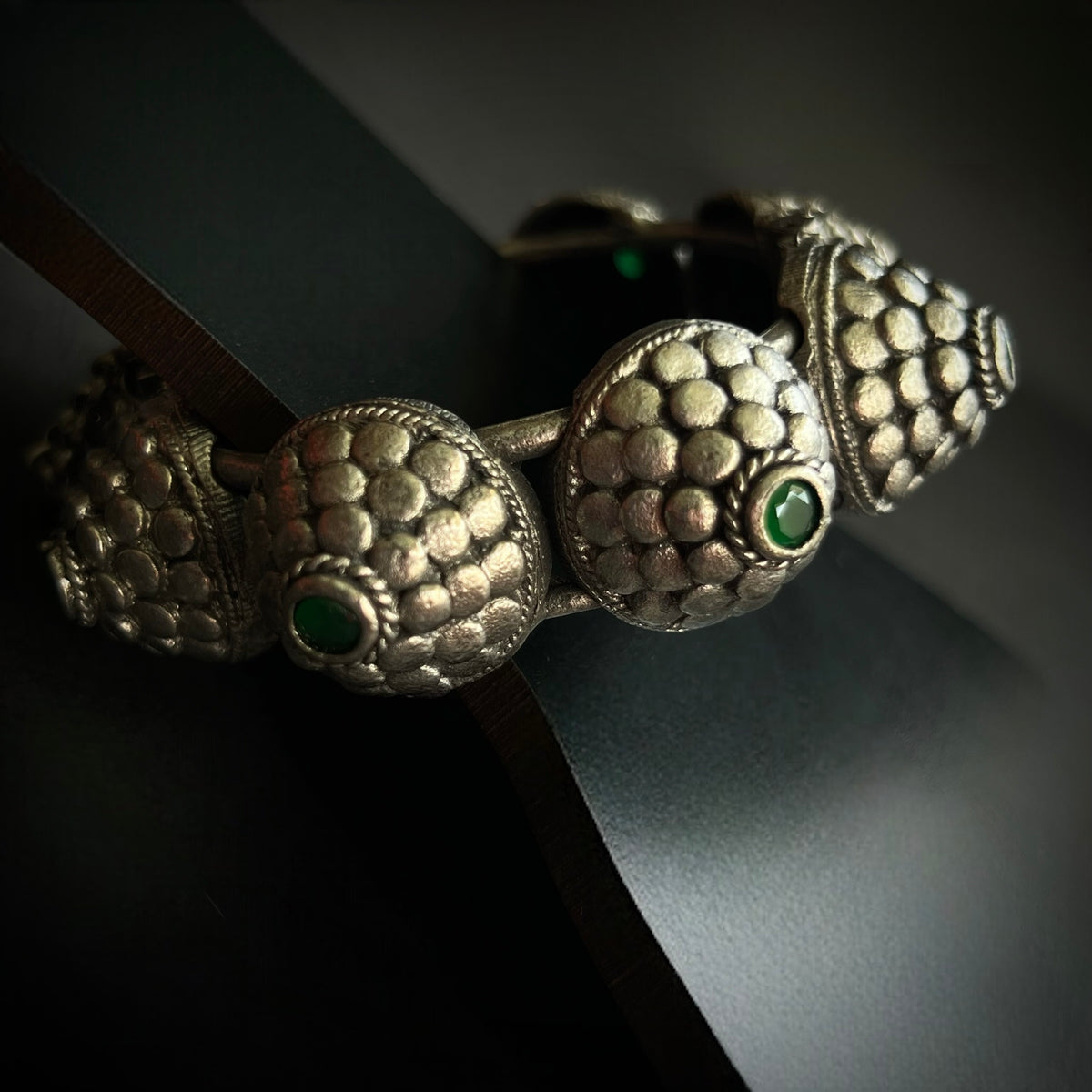 REETHA BLACK POLISH HAND CUFFS/BRACELET/BANGLES/KADAS 
 BR81