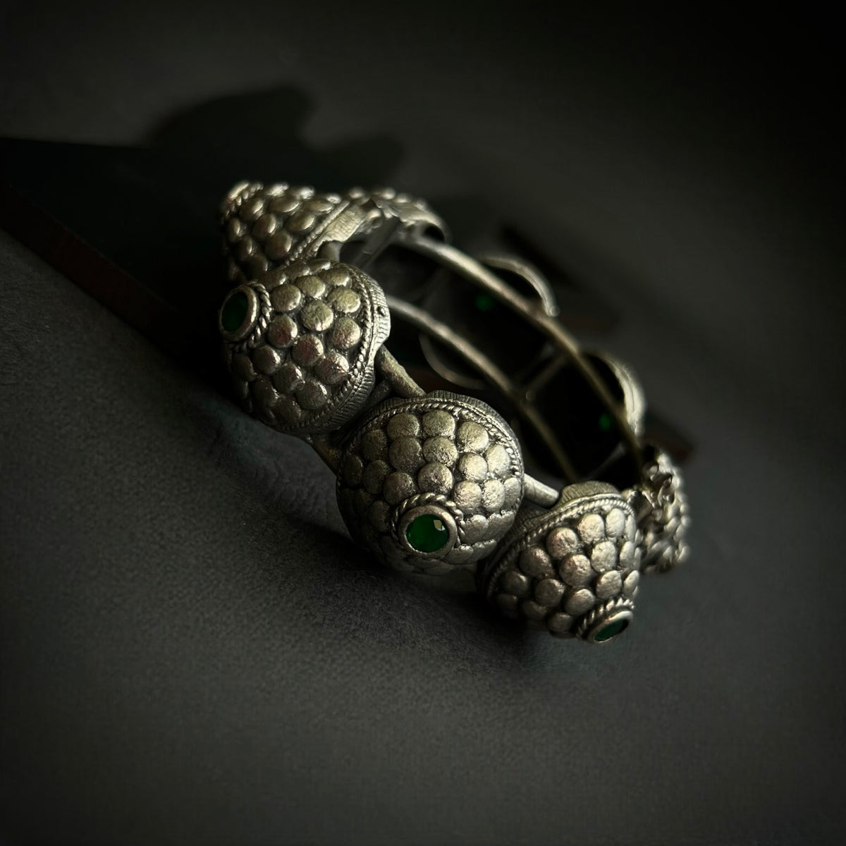 REETHA BLACK POLISH HAND CUFFS/BRACELET/BANGLES/KADAS 
 BR81