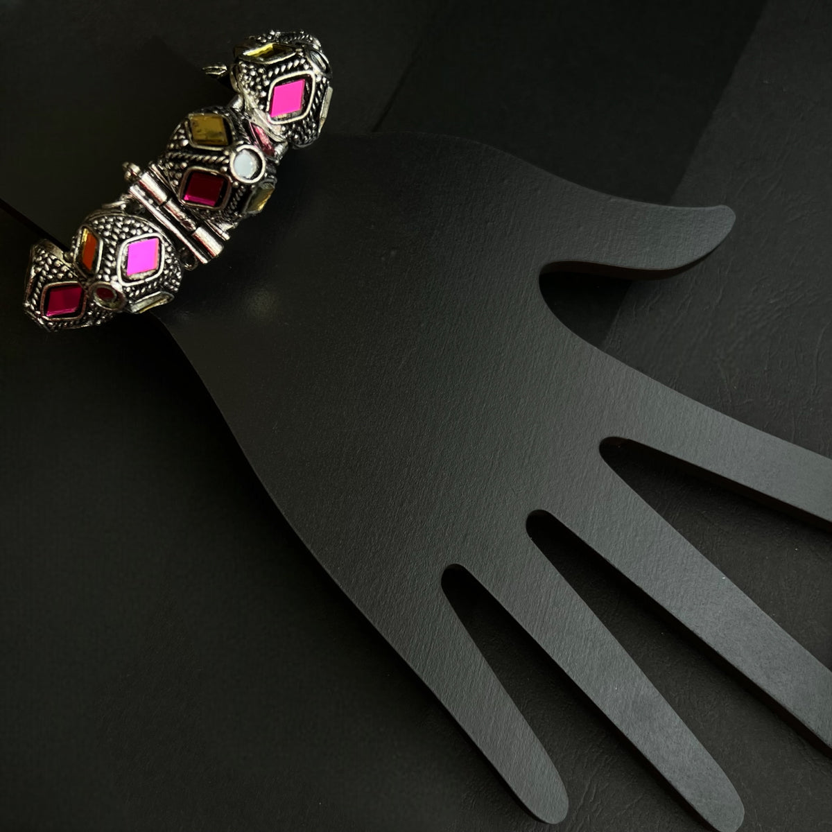 DHISHA BLACK POLISH HAND CUFFS/BRACELET/BANGLES/KADAS  BR47