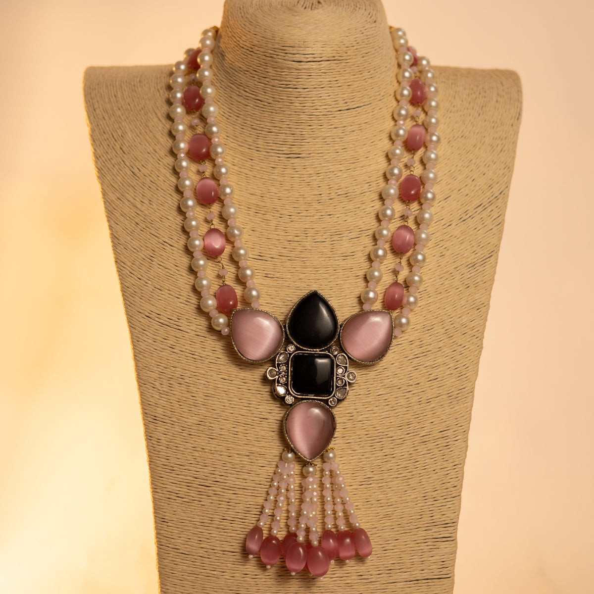 MEHANDI HANDMADE RAW AND RUSTIC FINISH MONALISA STONE PEARL AND BEADED MALA WITH EARRINGS ML11