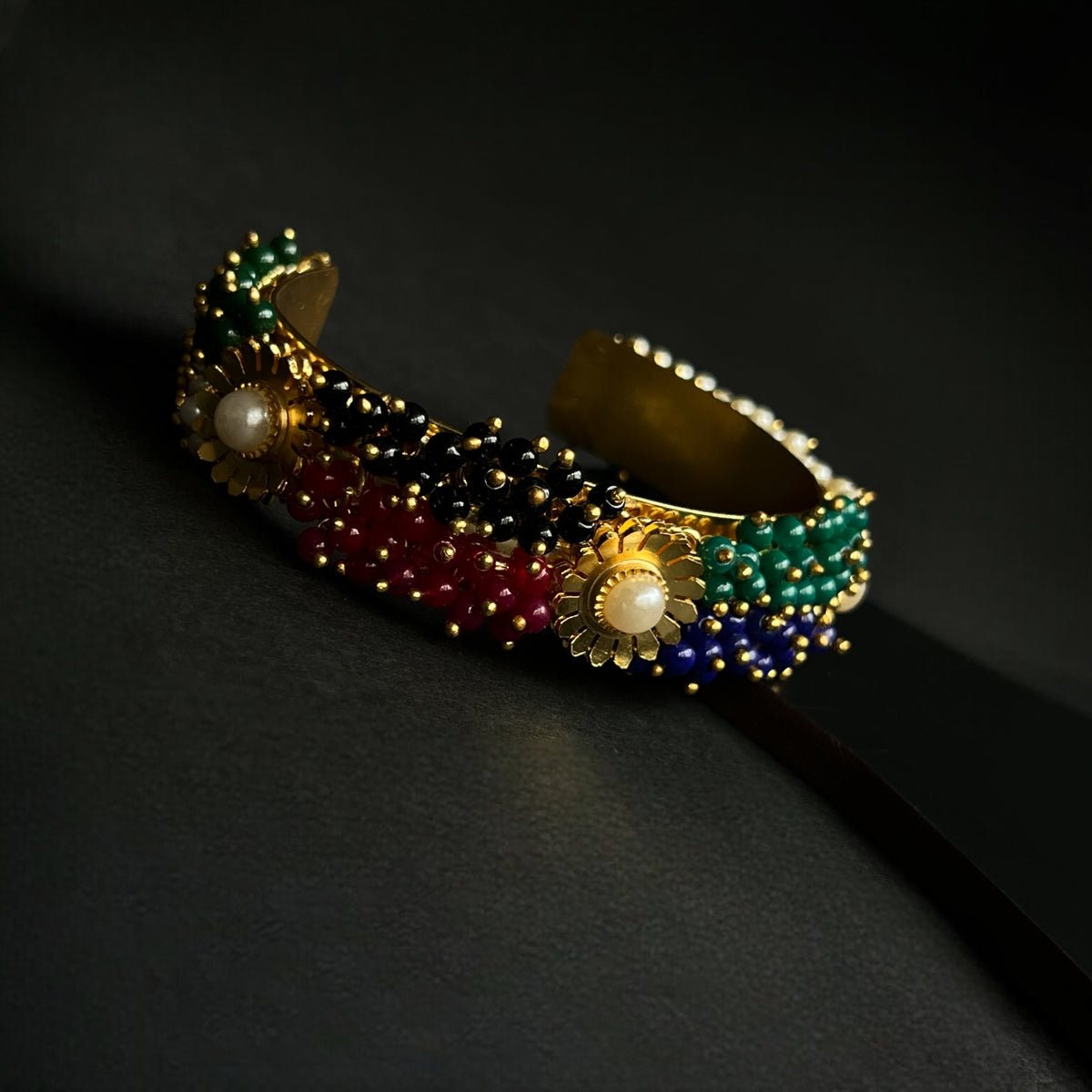 REETHU HANDMADE AND HAND HAMMERED GOLD TONED CLASSIC  PEARL BRACELETS BR16