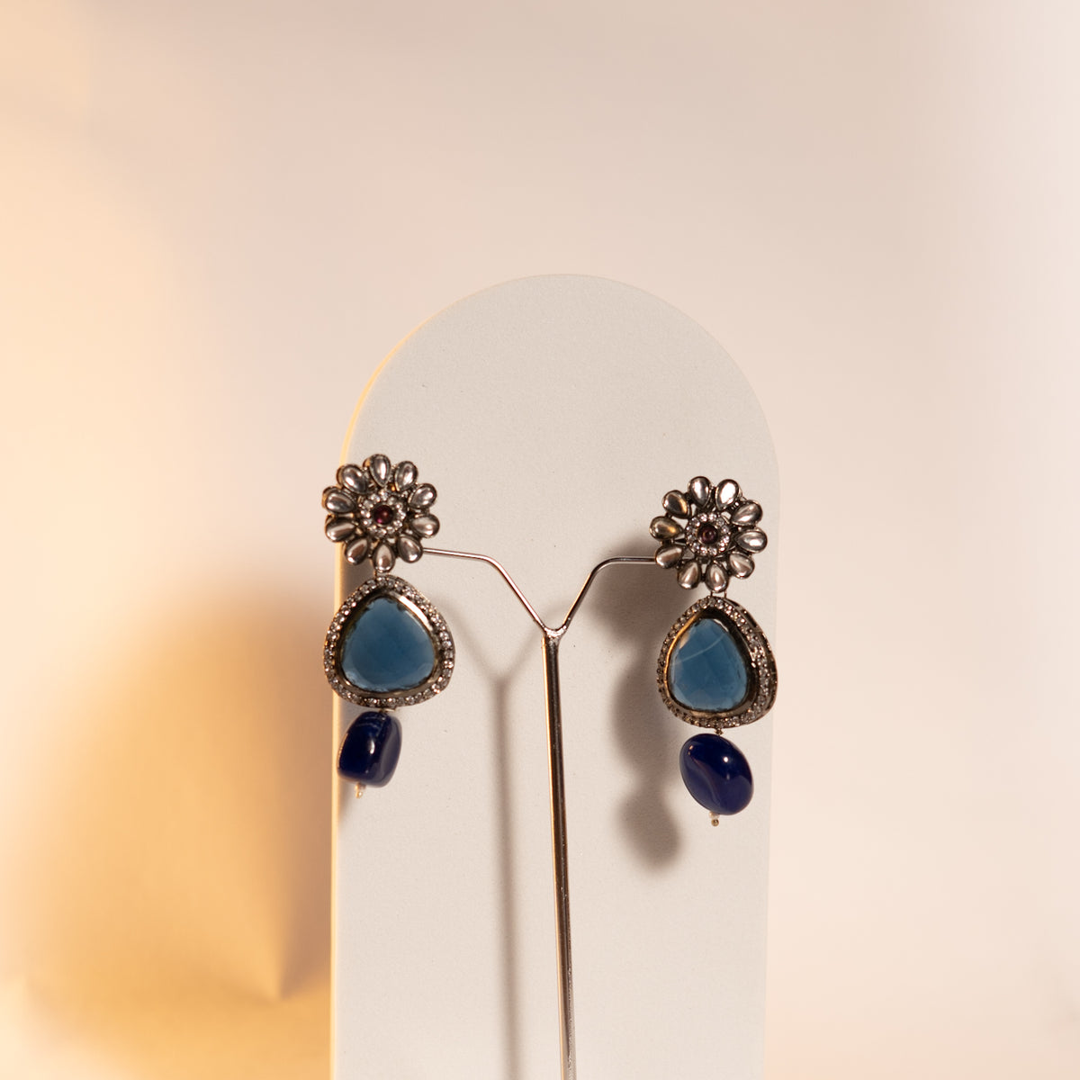 SHIHAYA GLASS BEAD STONE WITH MONALISA STONE SET ML08