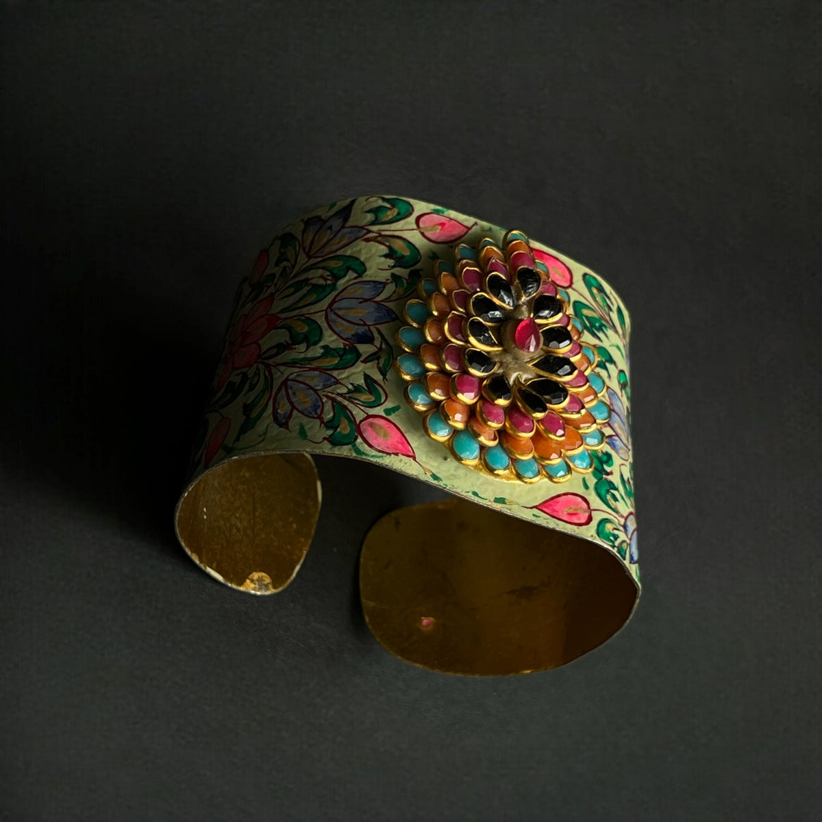 KIYANA HAND PAINTED AND HANDMADE BRACELET KADA BR21