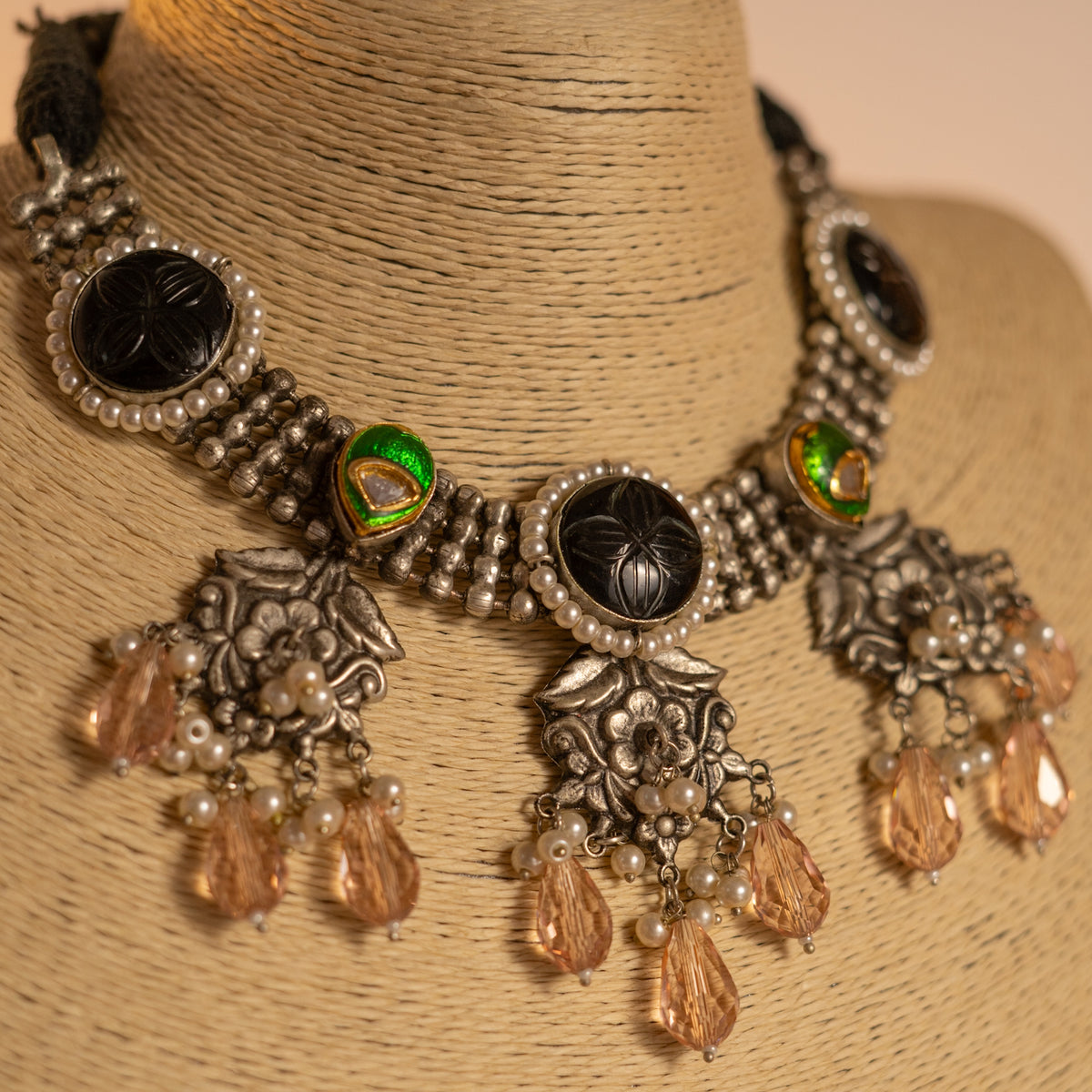 RIYA SILVER LOOKALIKE SEMI HANDMADE BIJOUX EXCLUSIVE MALA/ NECKPIECE ML04