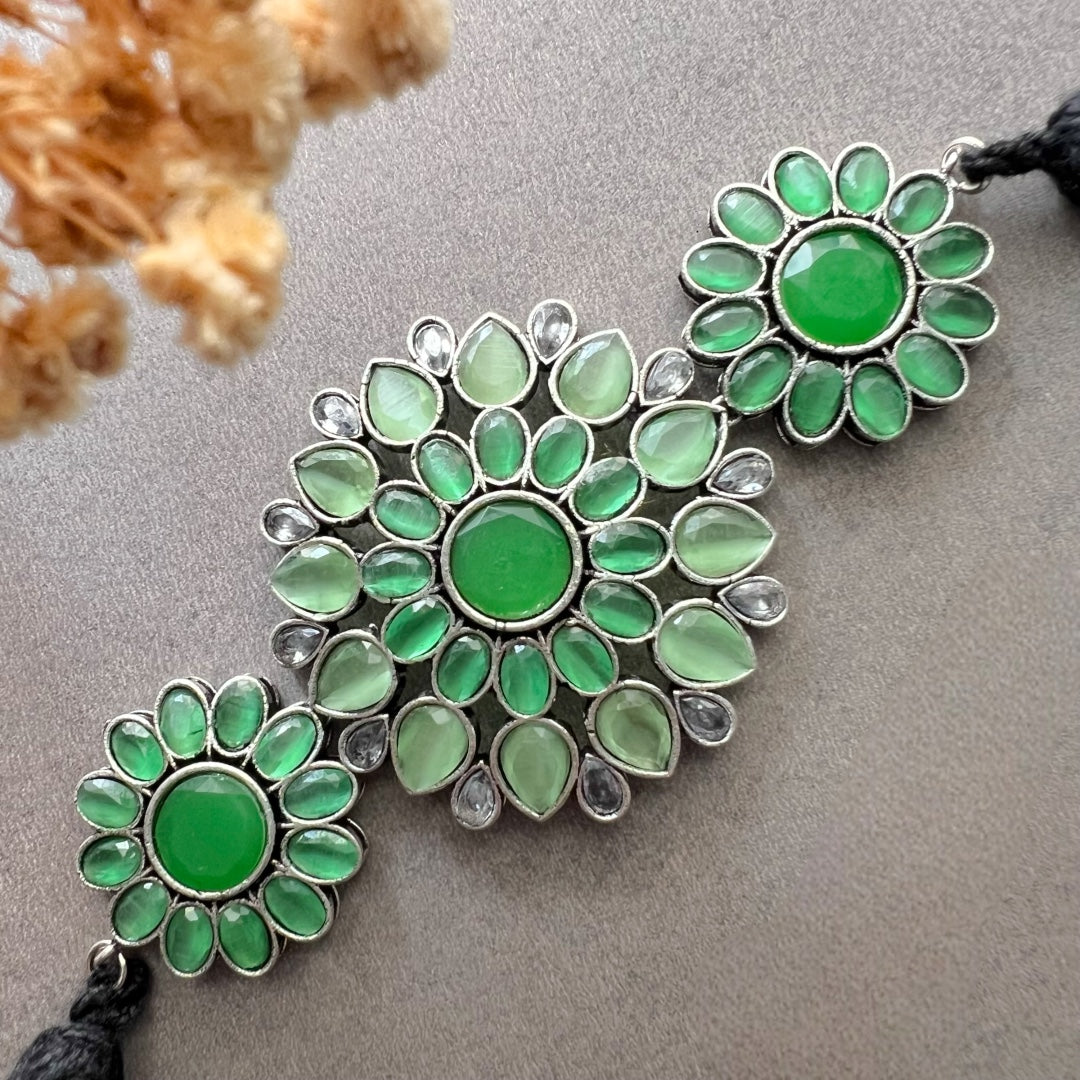 RICHU SILVER LOOK ALIKE RAW AND RUSTIC SEMI HANDMADE STATEMENT CHOKER / NECKPIECE CH56