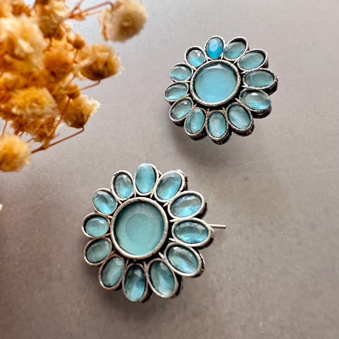 RICHU SILVER LOOK ALIKE RAW AND RUSTIC SEMI HANDMADE STATEMENT CHOKER / NECKPIECE CH56